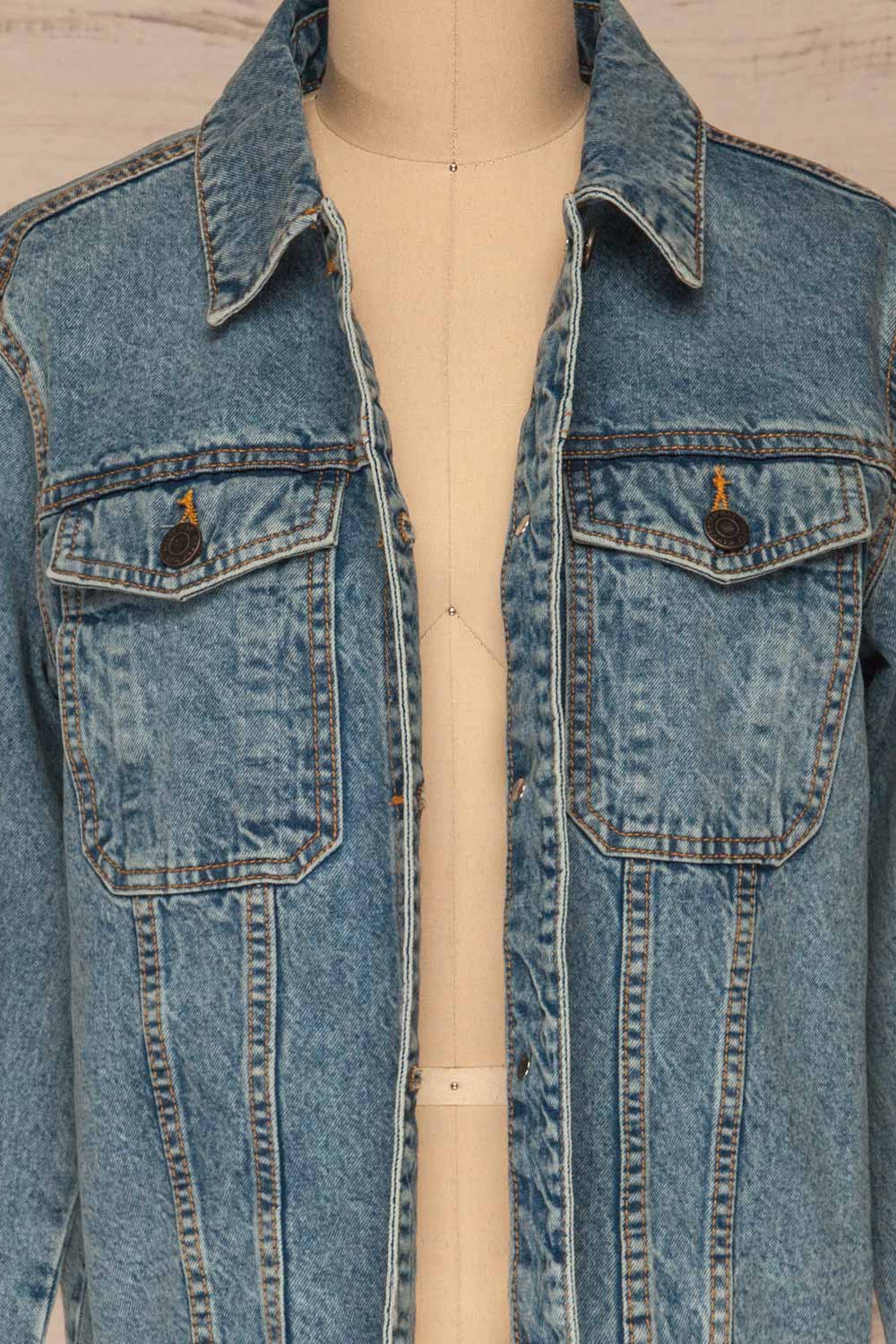 Tripani Light Blue Denim Jacket | Veste | La Petite Garçonne front close-up open