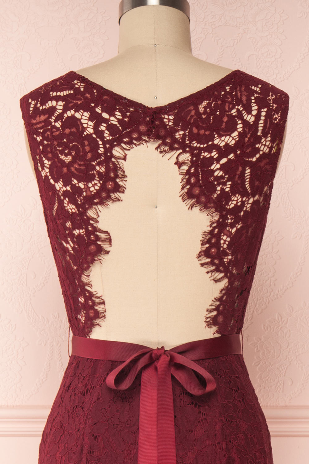 Uranie Burgundy Lace Mermaid Gown | Boudoir 1861 front close-up