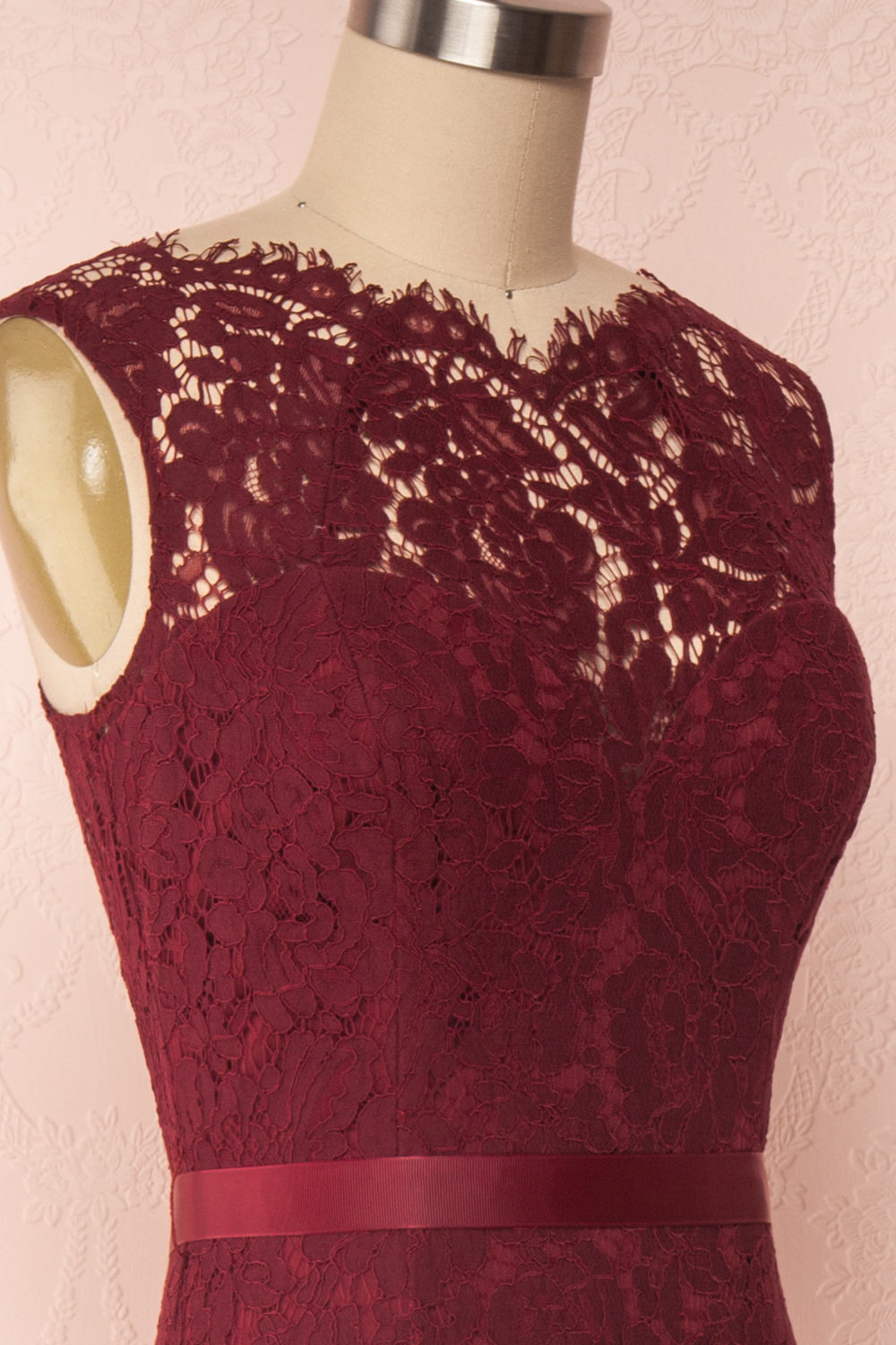 Uranie Burgundy Lace Mermaid Gown | Boudoir 1861 side close-up