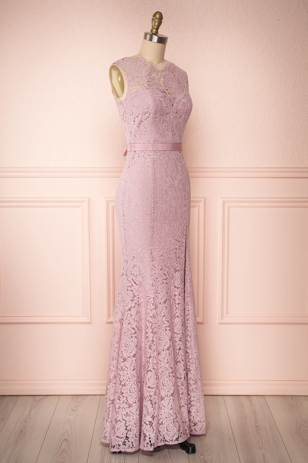 Uranie Mauve Lilac Lace Mermaid Gown | Boudoir 1861 side view