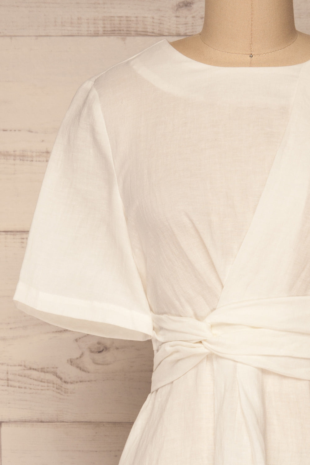 Valthi White Linen A-Line Midi Dress | La petite garçonne front close-up