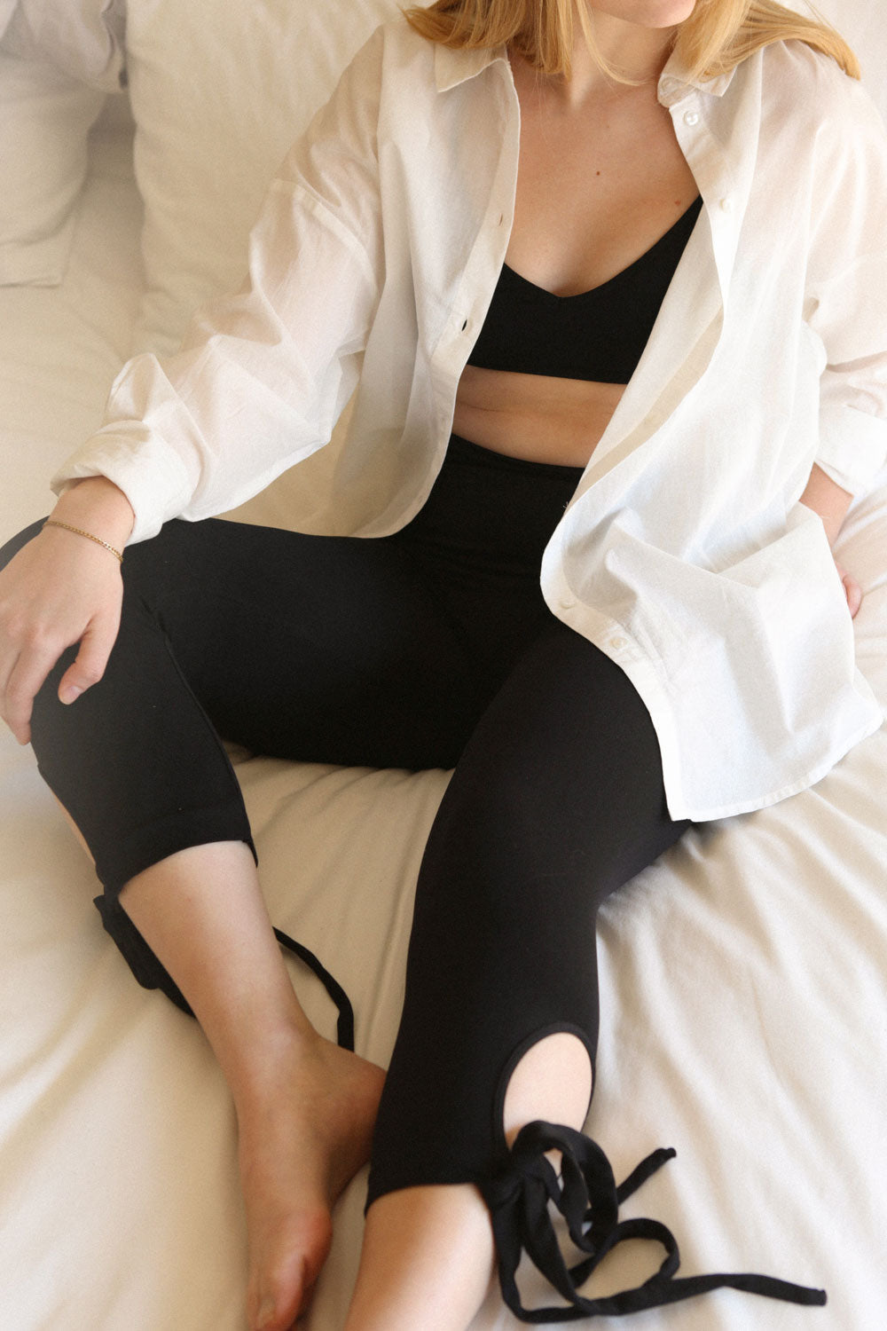 Pyzdry Wine Padded Stretchable Bralette | La petite garçonne model