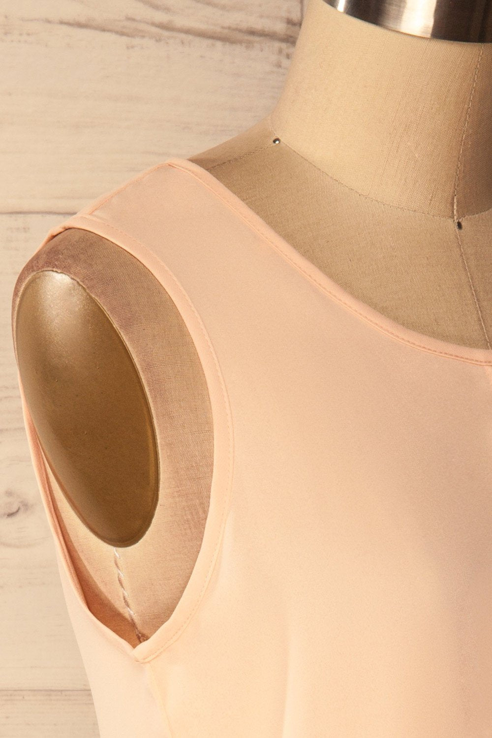 Widness Petal - Light pink layered tank top