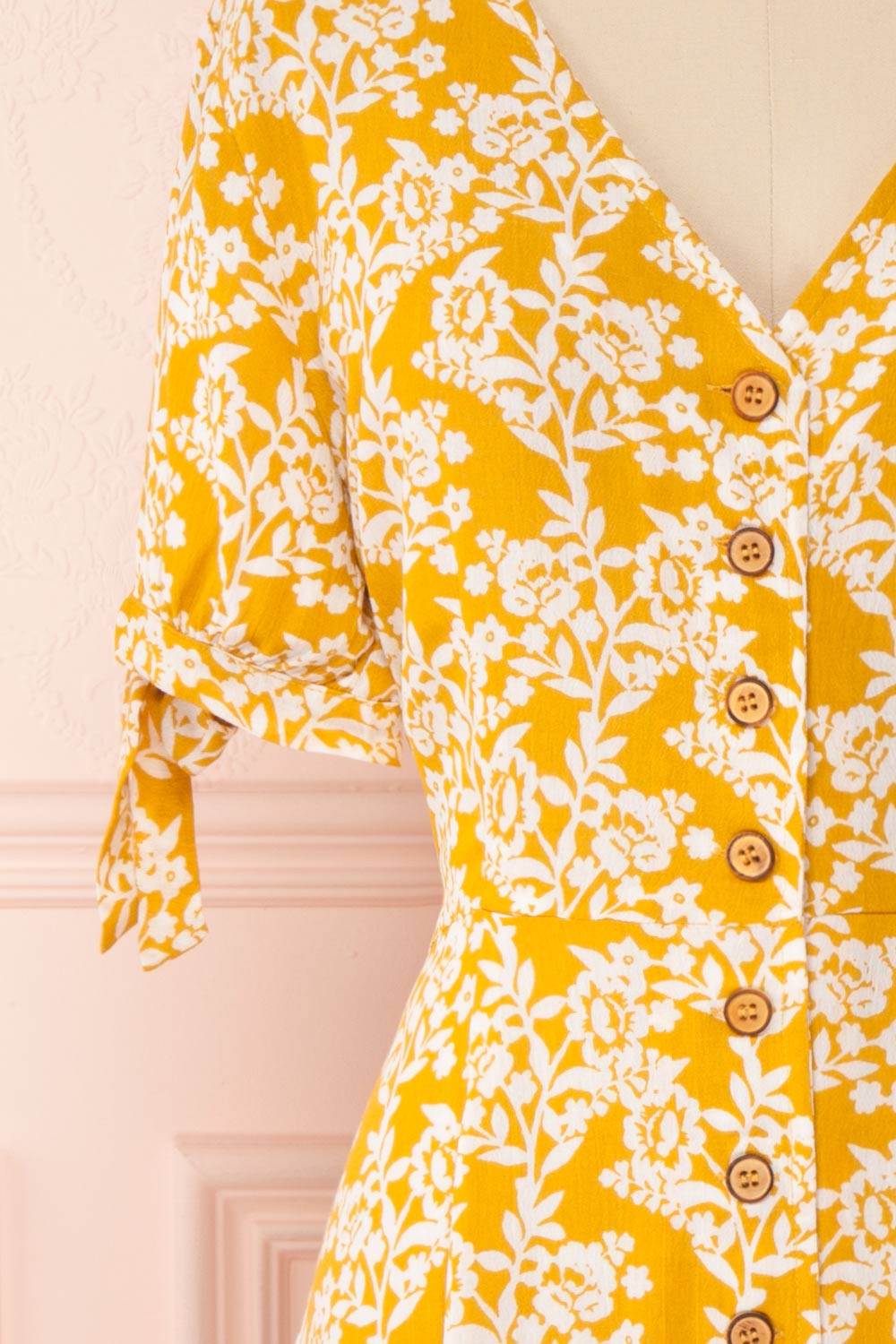 Yavanna Yellow & White Buttoned Midi Dress | Boutique 1861 sleeve
