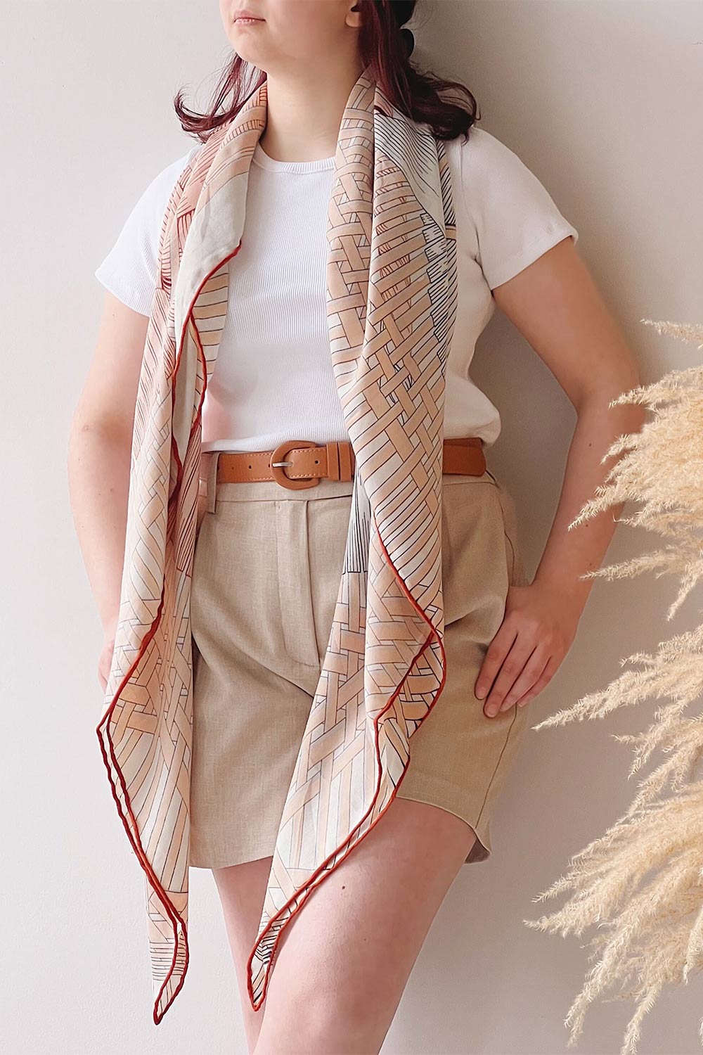 Petrtusse Equestrian Patterned Scarf | La petite garçonne on model