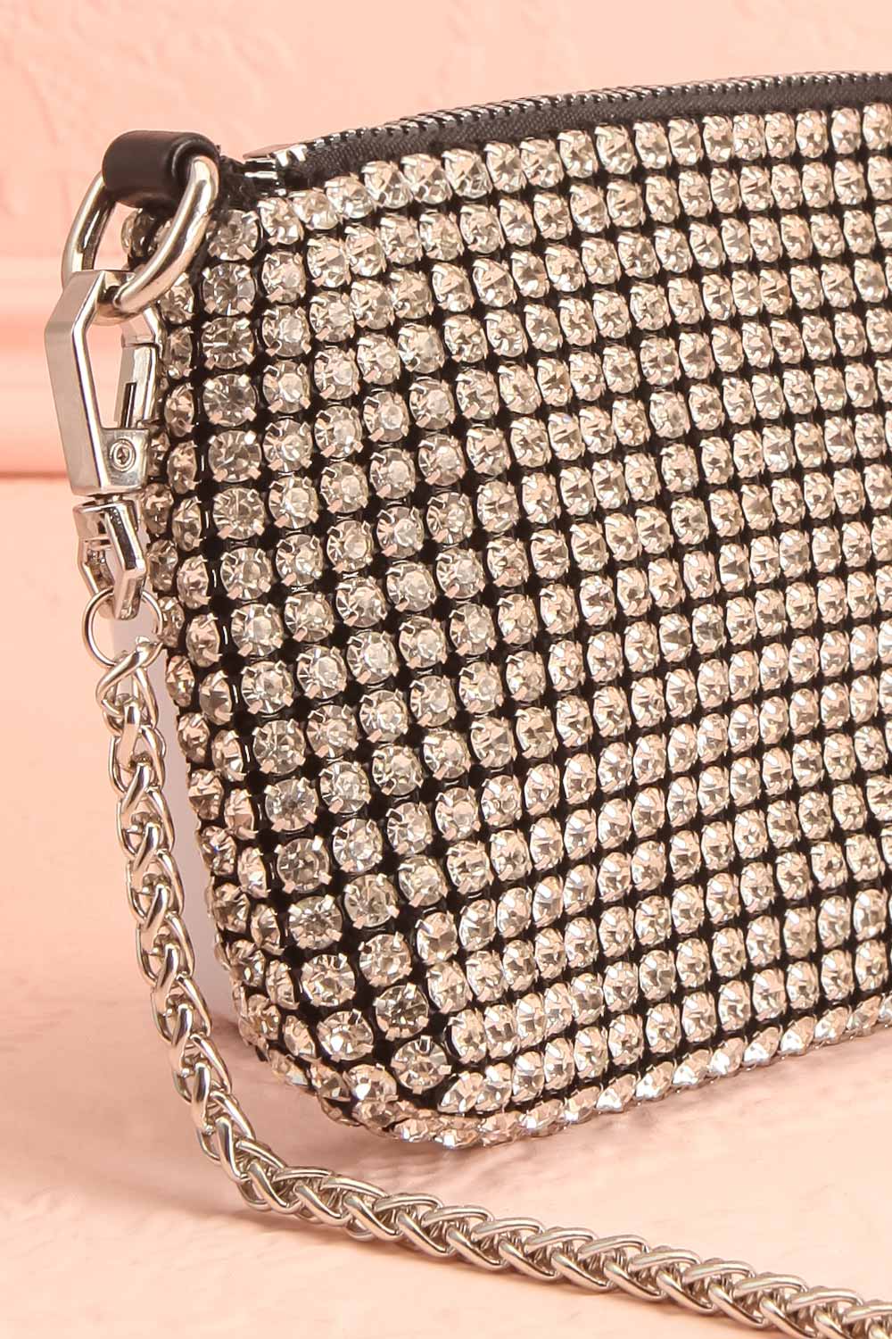 A La Brunante Blanc Sac Pochette à Cristaux | Boutique 1861 side close-up