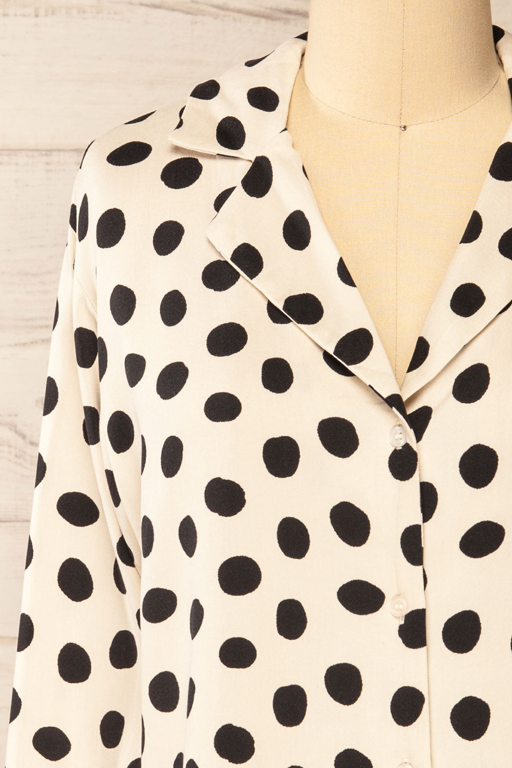 Aalborg Long Sleeve Blouse w/ Polka Dots | La petite garçonne front close-up