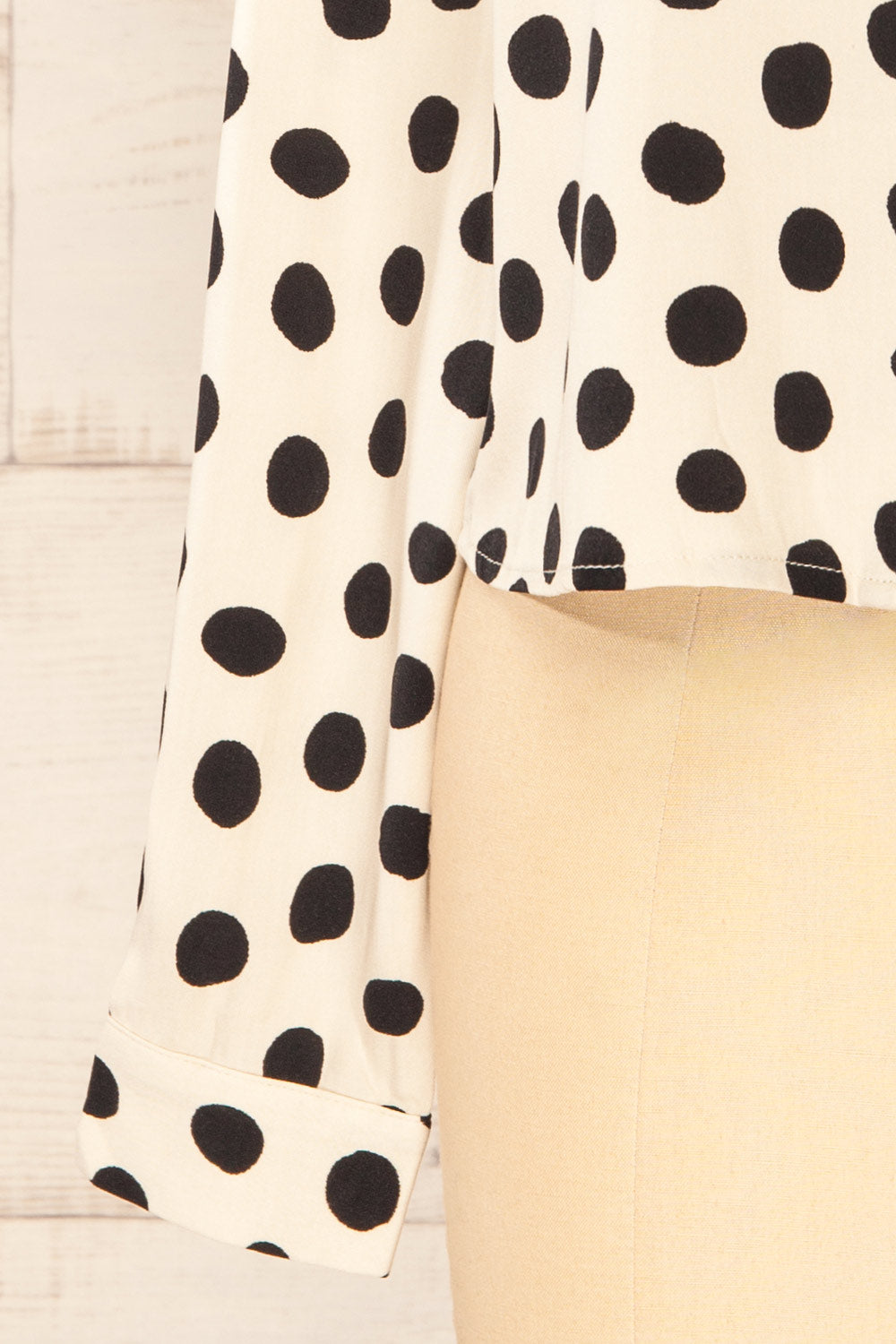 Aalborg Long Sleeve Blouse w/ Polka Dots | La petite garçonne sleeve
