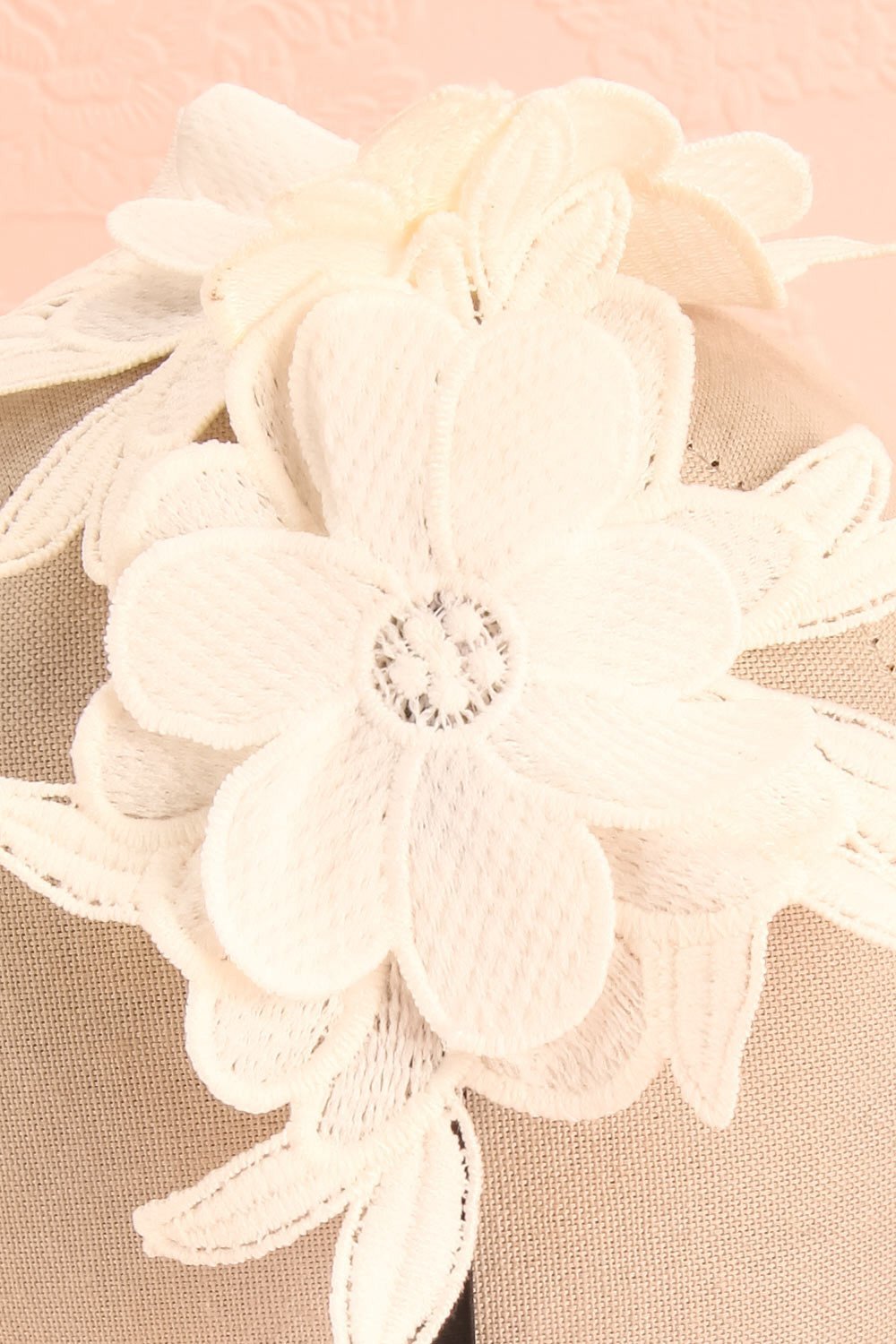 Aechméa - White mesh and embroideries Ophelie Hats headband 4