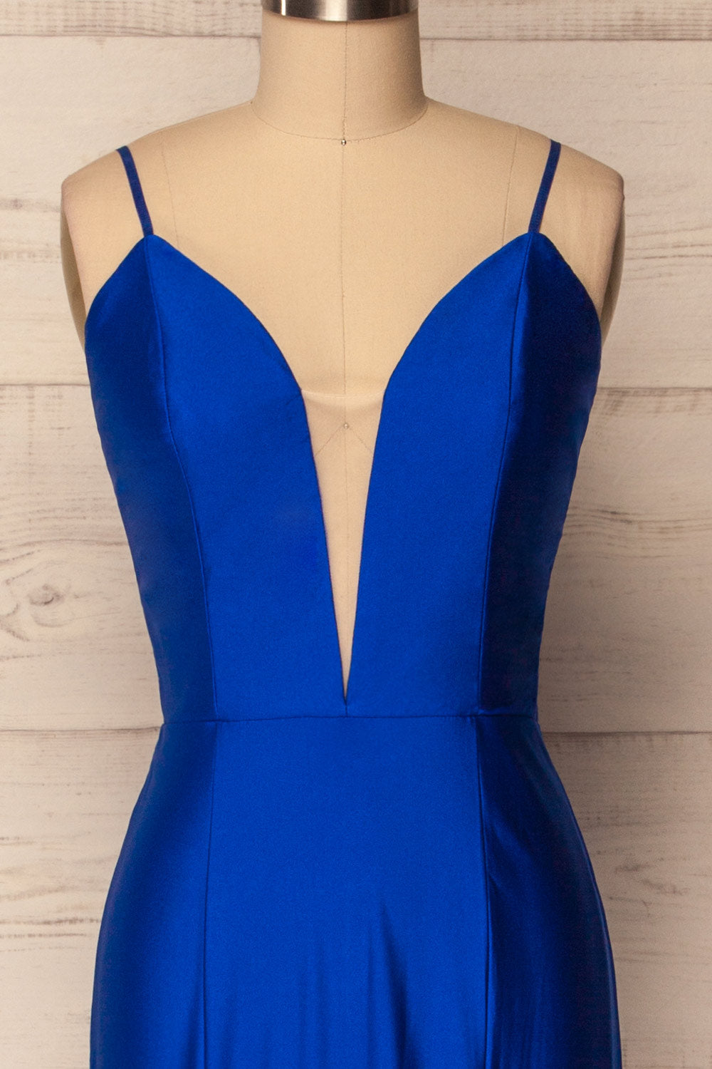 Aiani Sapphire Blue Satin Mermaid Gown | La Petite Garçonne 2