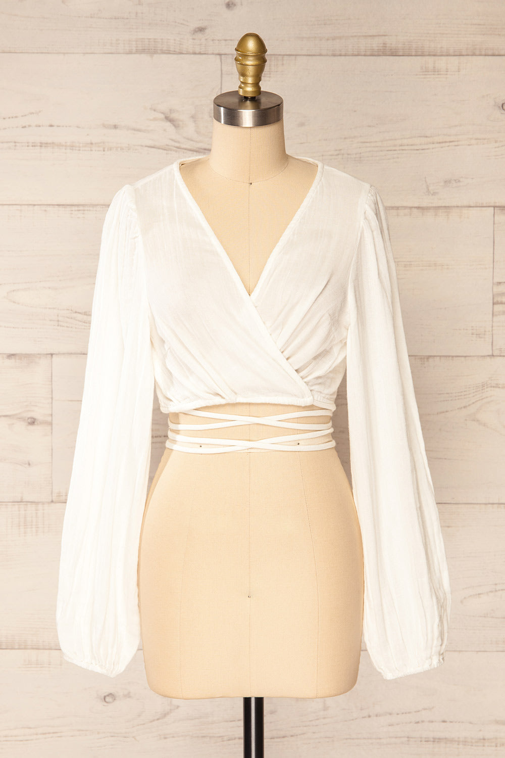 Alarcon Ivory Waist Tie Crop Top | La petite garçonne front view