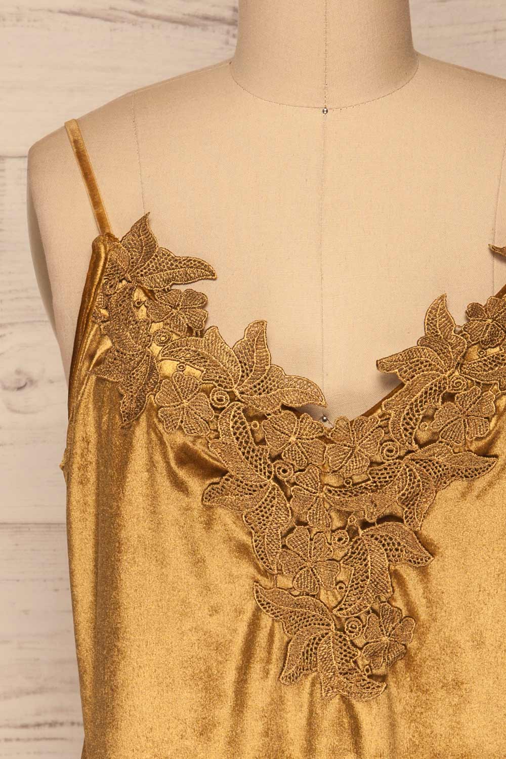 Amantea Moutarde Gold Camisole | Velours | La Petite Garçonne front close-up