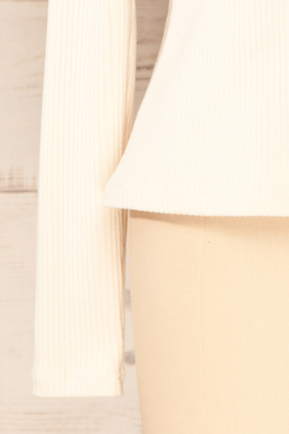 Amberr Cream Ribbed Long Sleeve Top | La petite garçonne sleeve