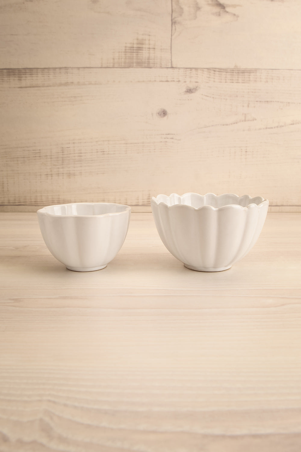 Amelia Bowl Flower Effect Scalloped Edge | La petite garçonne options