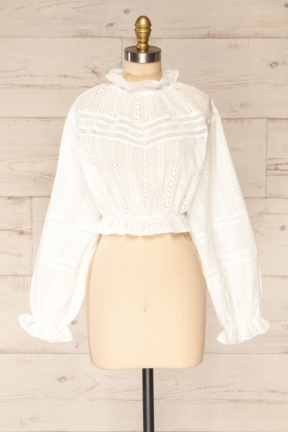 Anemo White Open Back Puffy Sleeve Top | La petite garçonne front view