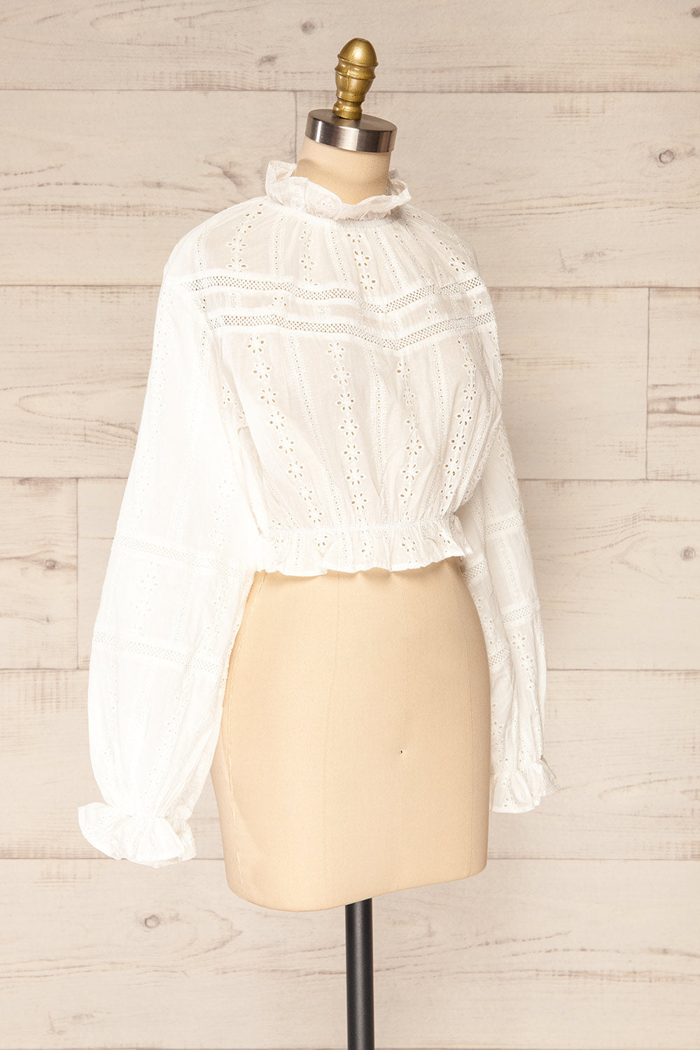 Anemo White Open Back Puffy Sleeve Top | La petite garçonne side view