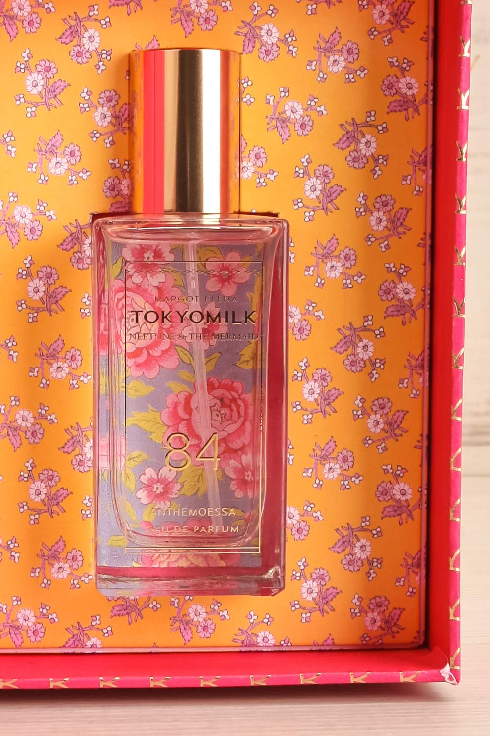 Anthemoessa Perfume | Parfum | La Petite Garçonne Chpt. 2 open book close-up