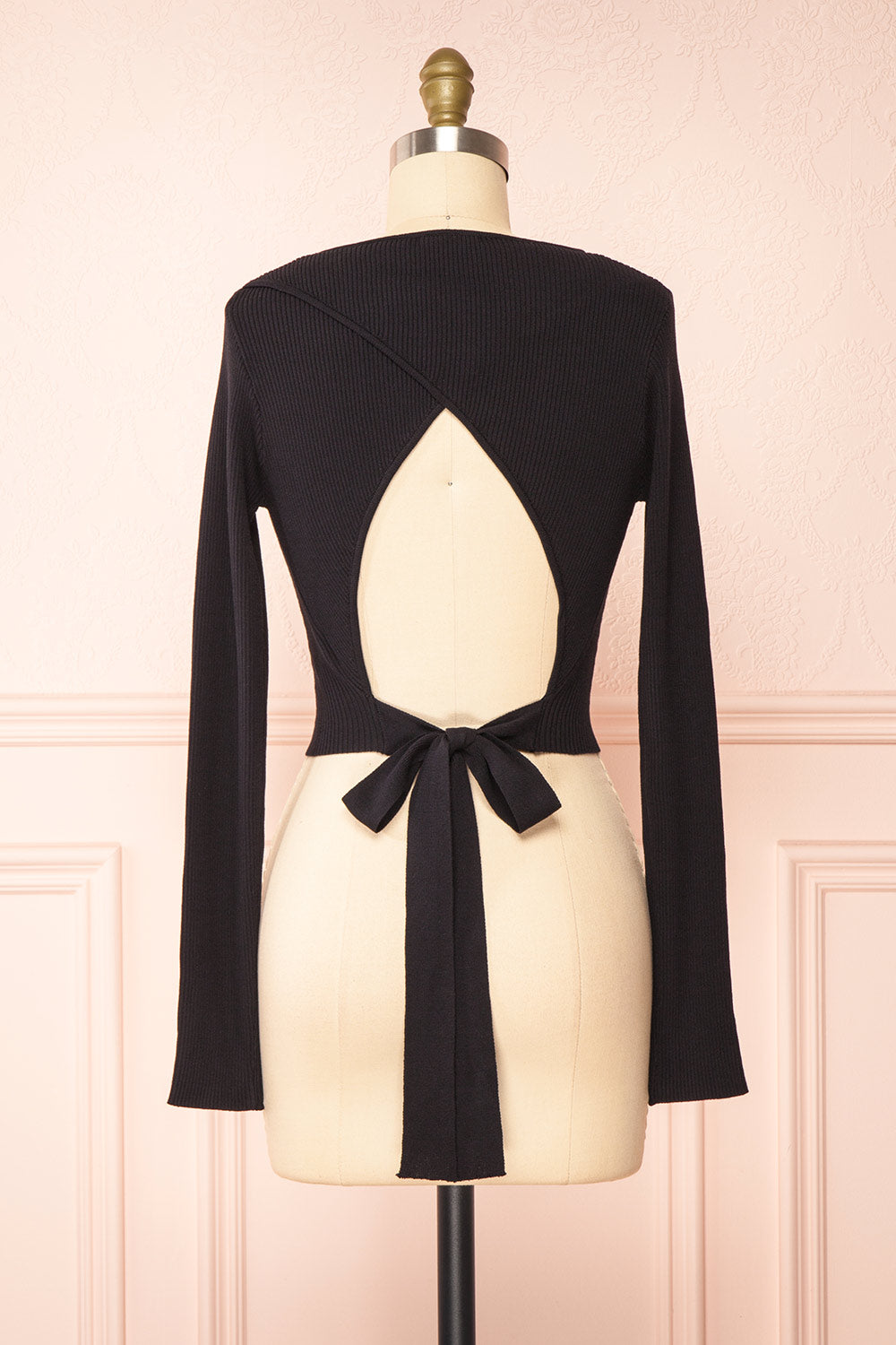 Anny Black Ribbed Long Sleeve Crop Top w/ Open Back | Boutique 1861
