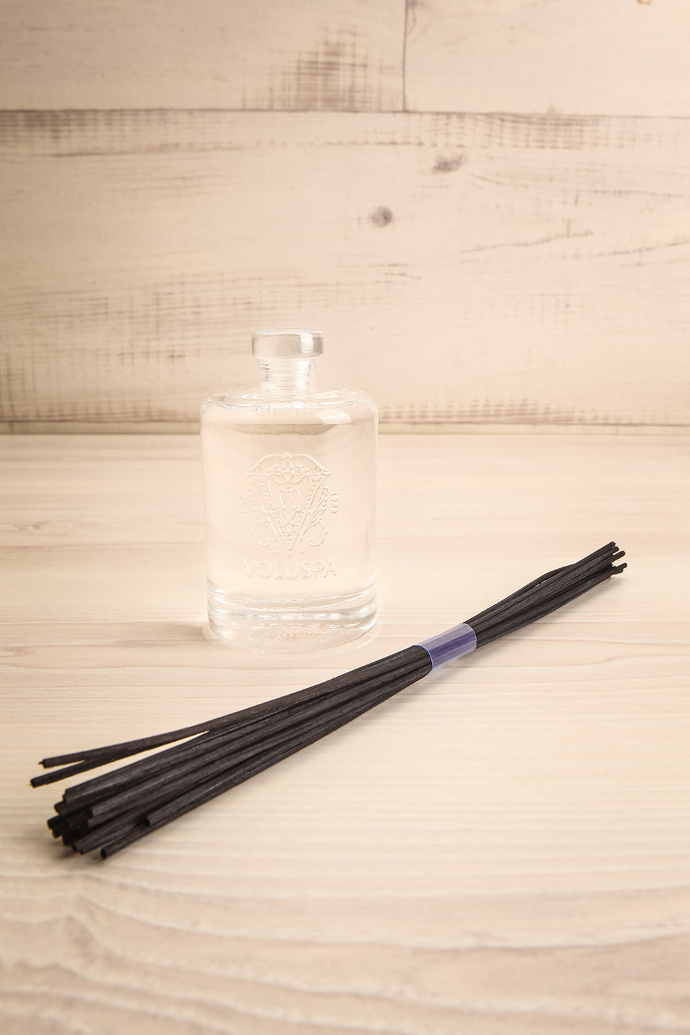 Home Diffuser Apricot & Aprilia | La petite garçonne