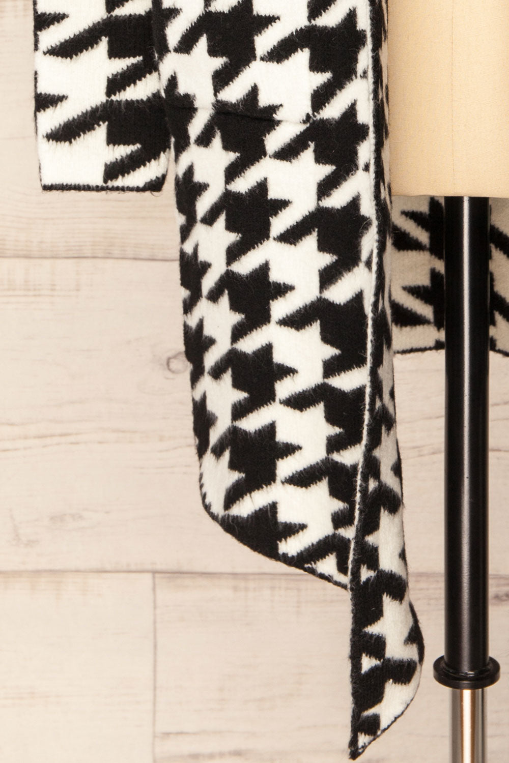 Arganda Long Houdstooth Jacket | La petite garçonne bottom