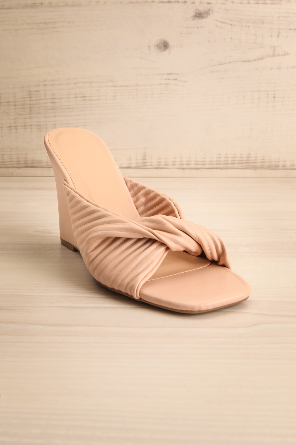 Ashai Beige Twist Front Wedge Sandals | La petite garçonne front view