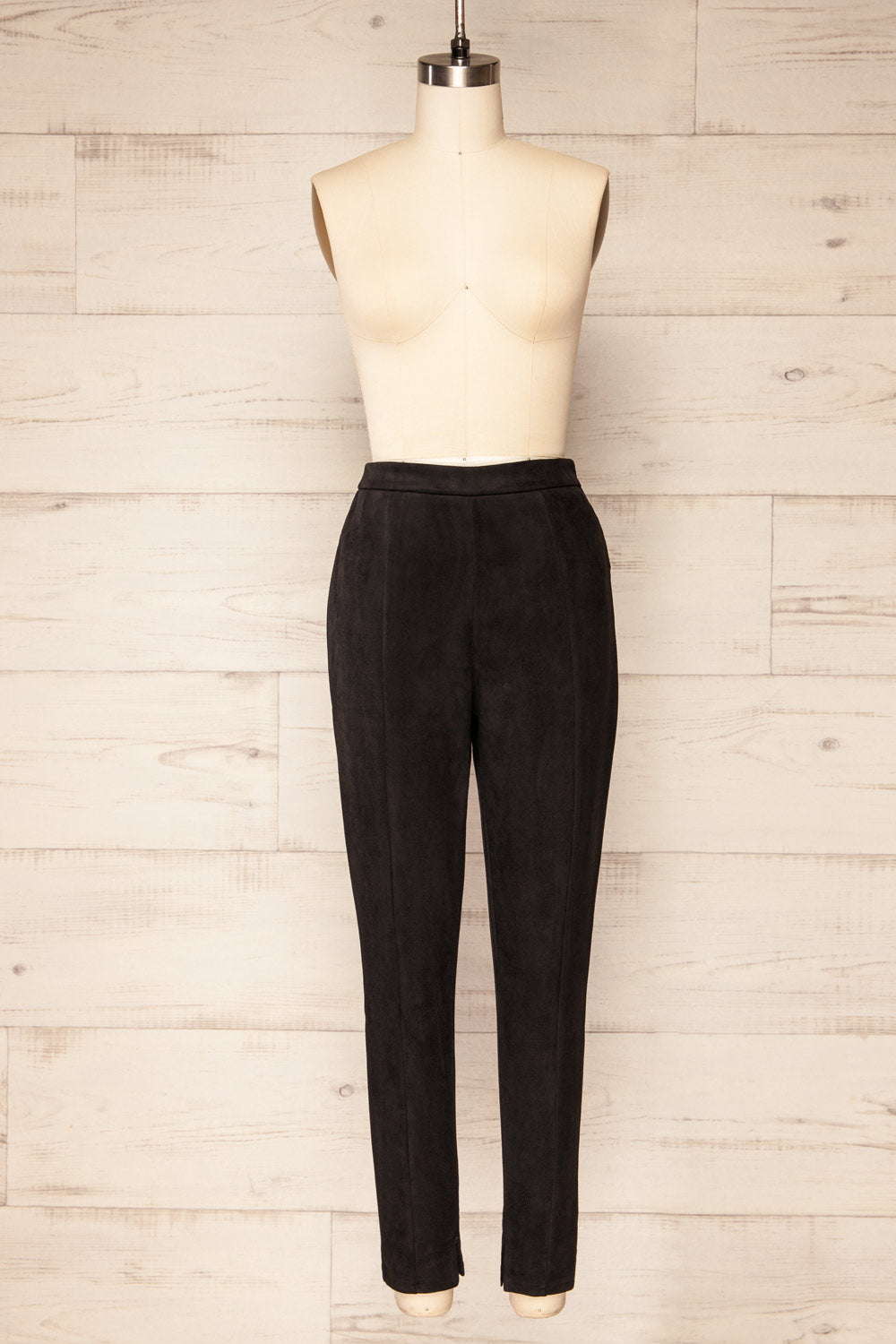 Assieni Black Straight Leg Pants | La petite garçonne front view