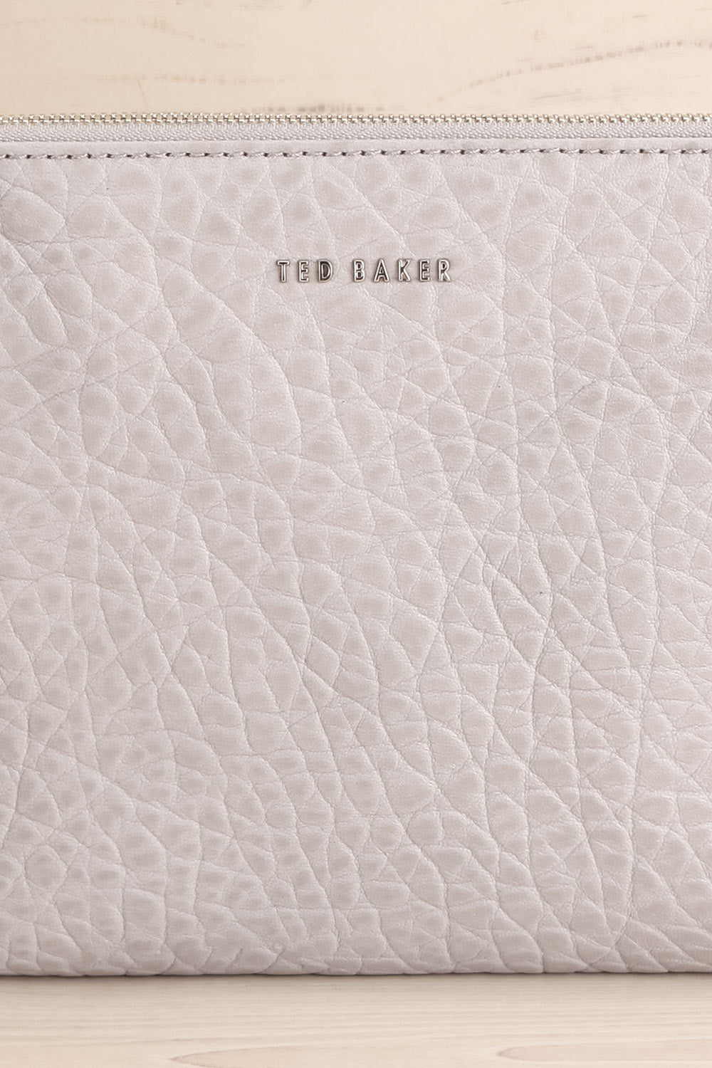 Attuli Moon Grey Crossbody Bag | La Petite Garçonne Chpt. 2 8