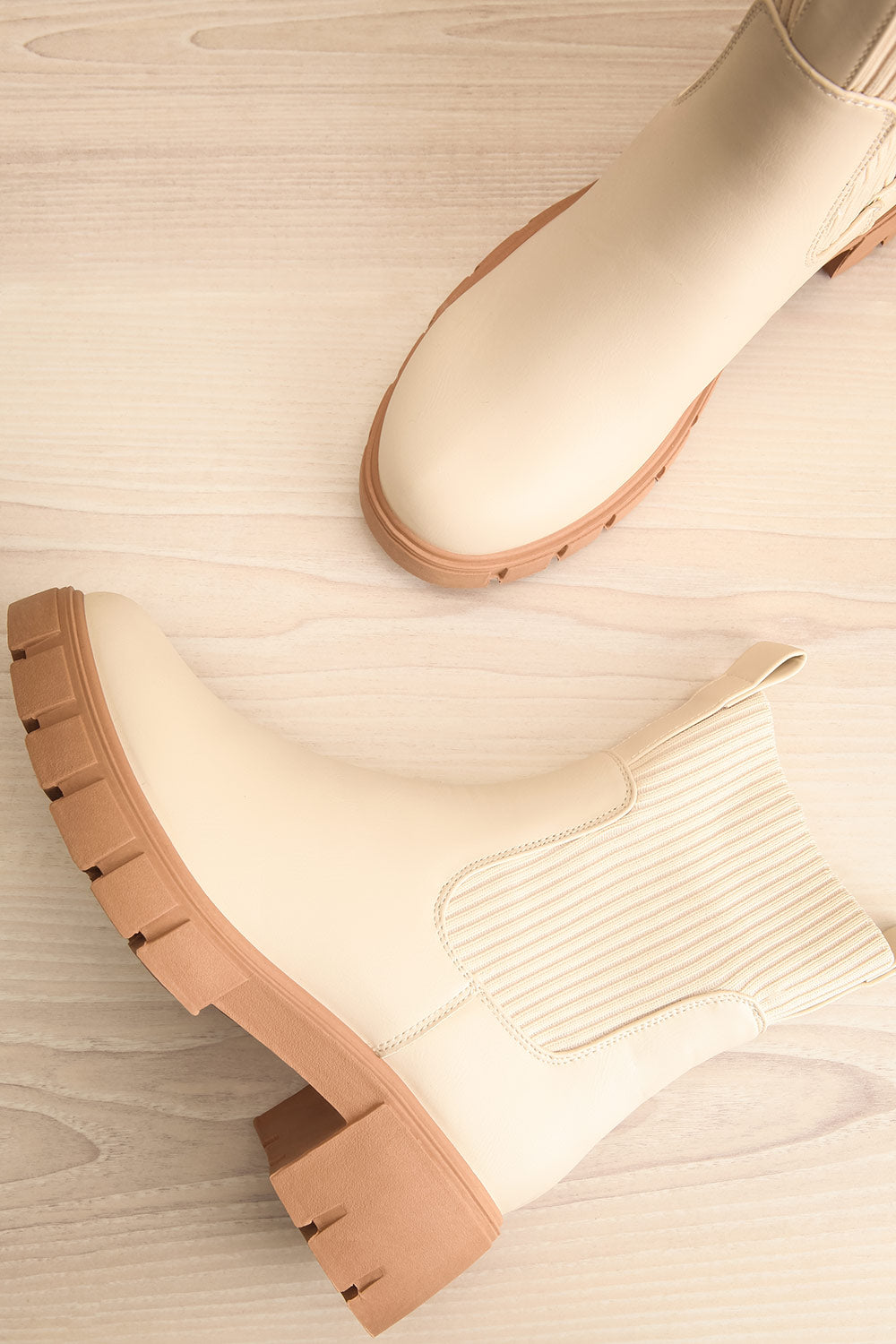 Audio Cream | Cleated Chelsea Boots