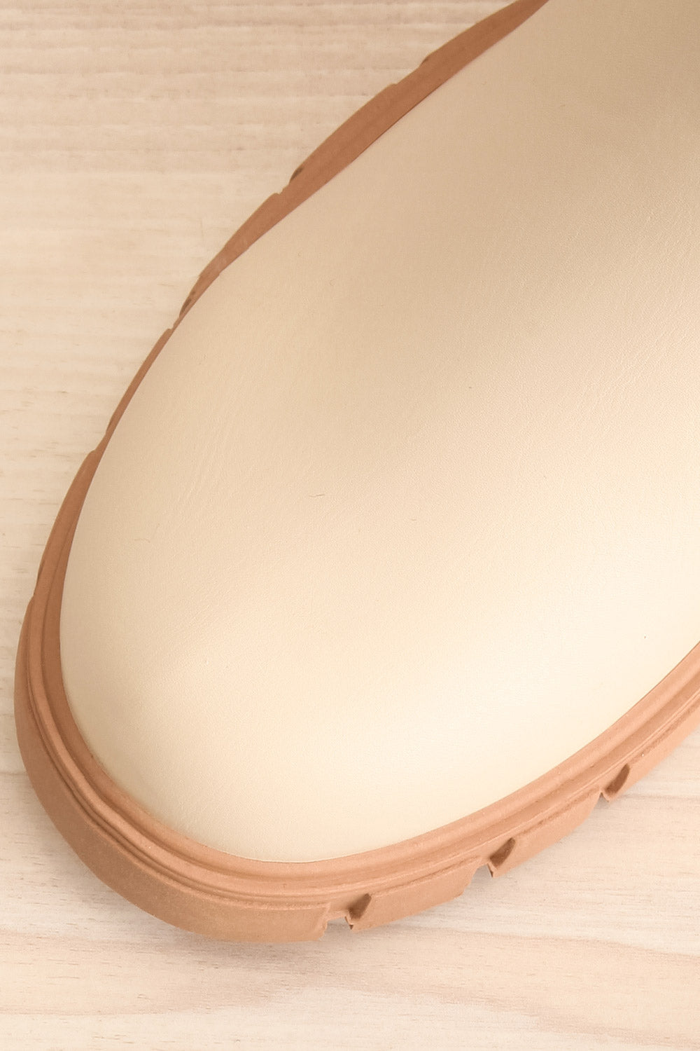 Audio Cream | Cleated Chelsea Boots