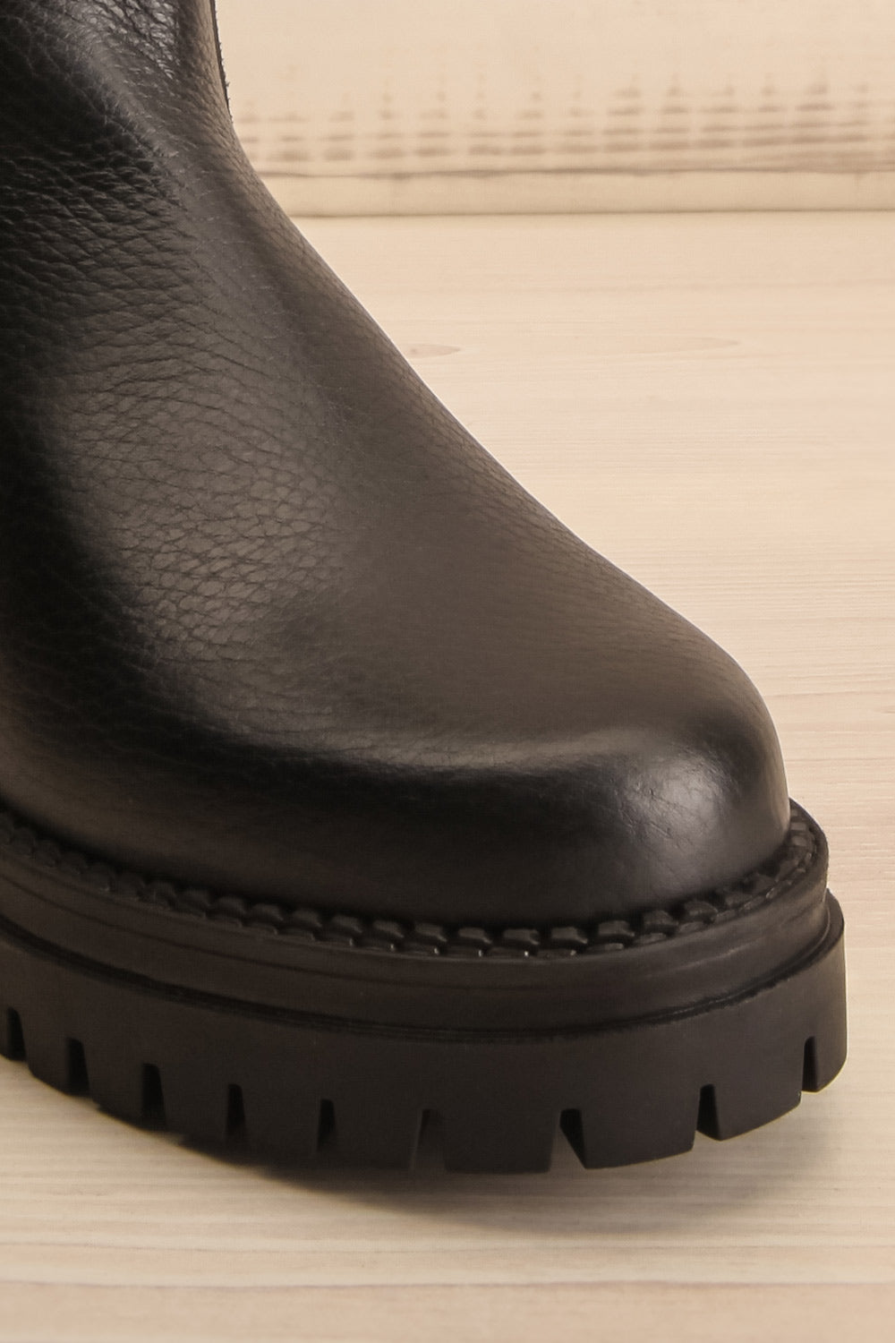 Balance Mid-High Leather Boots | La petite garçonne  front close-up