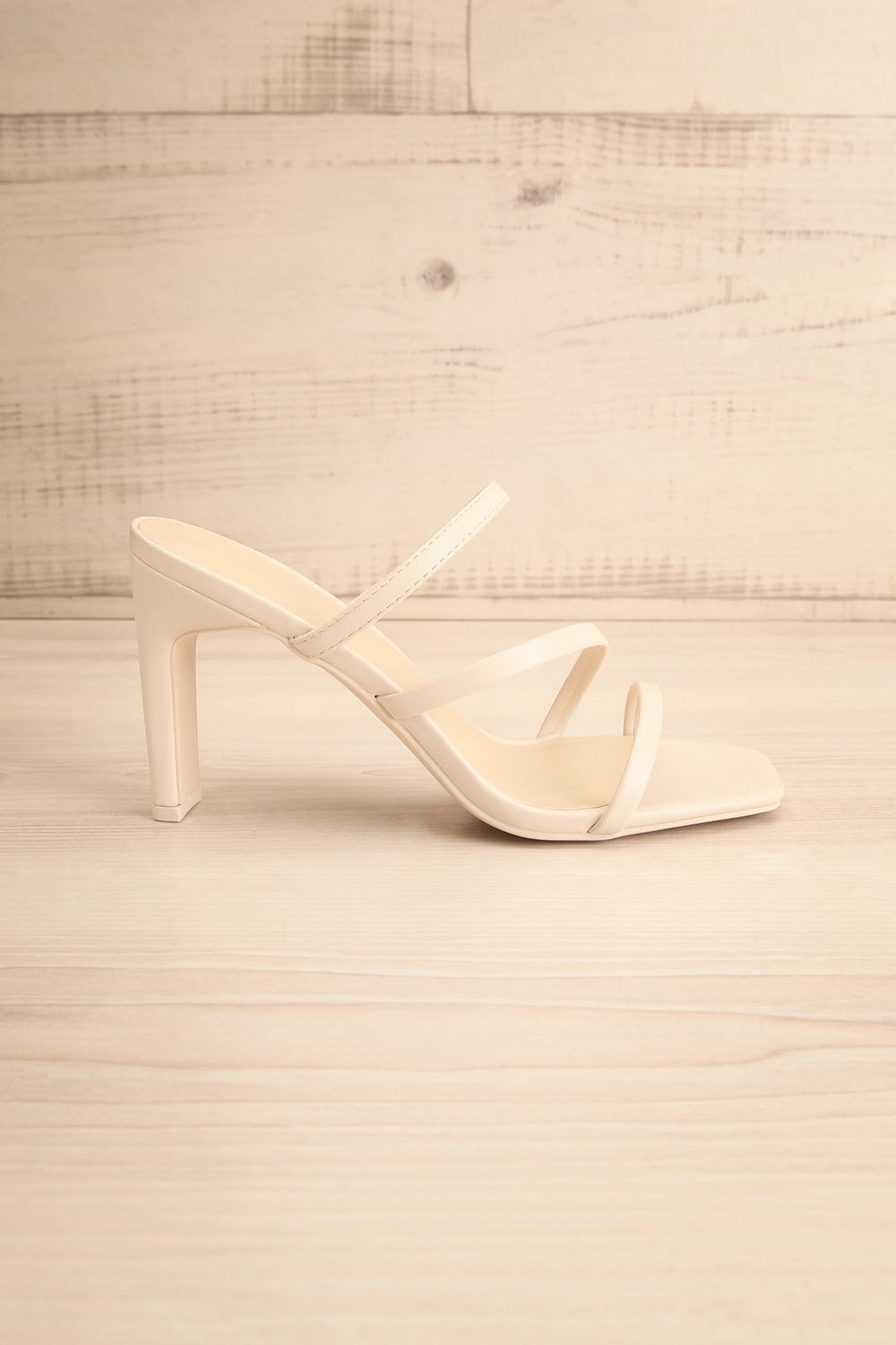 Baudoyer Caramel Heeled Sandals | La petite garçonne side view