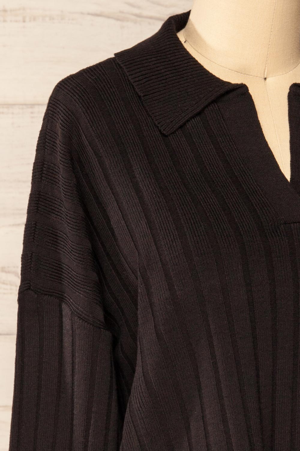 Beluth Black Collared Long Sleeve Top | La petite garçonne side close-up