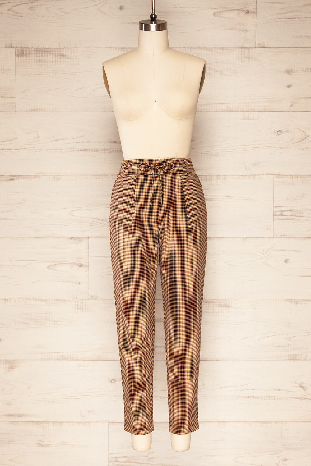 Berthaud Houndstooth Straight Leg Pants | La petite garçonne front view