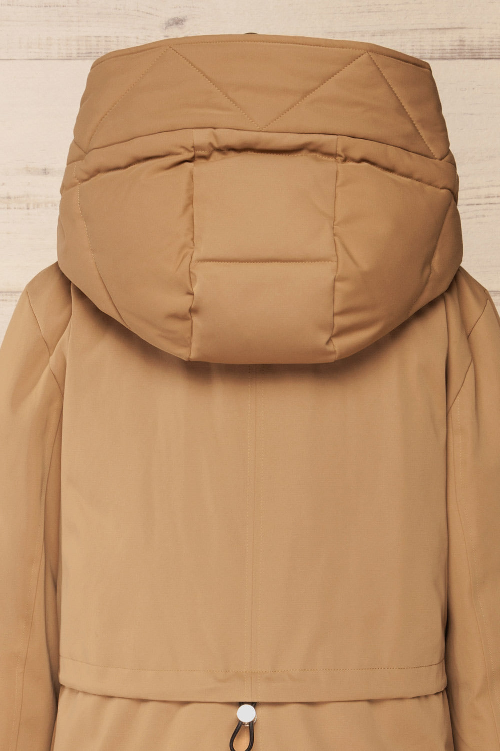 Bilena Beige Mid-Length Down Coat w/ Puffy Bib | La petite garçonne back close-up