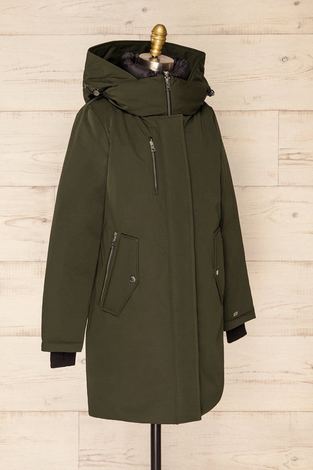 Bilena Khaki Mid-Length Down Coat w/ Puffy Bib | La petite garçonne side view