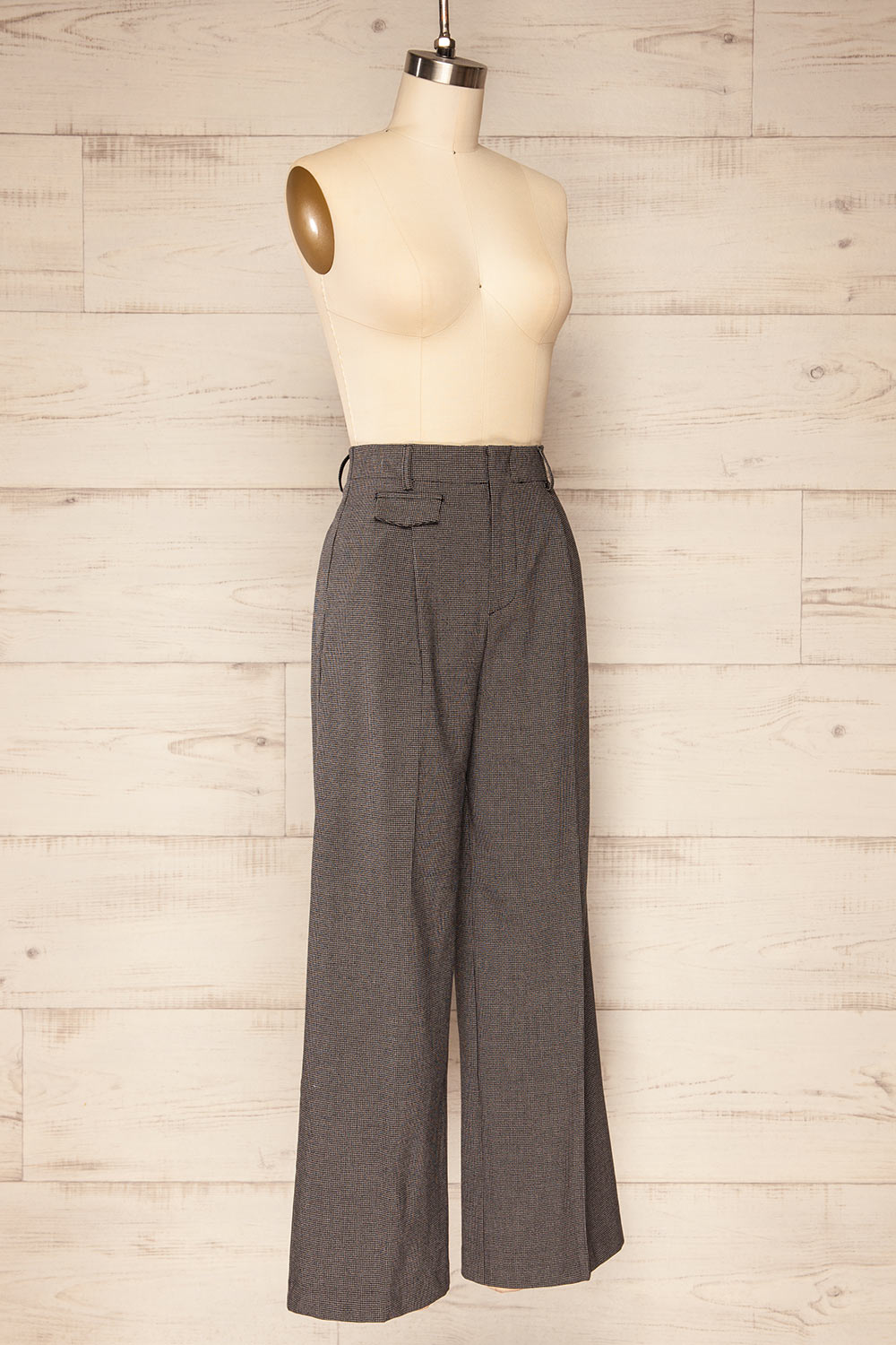 Black Plaid High-Waisted Straight Leg Pants | La petite garçonne side view