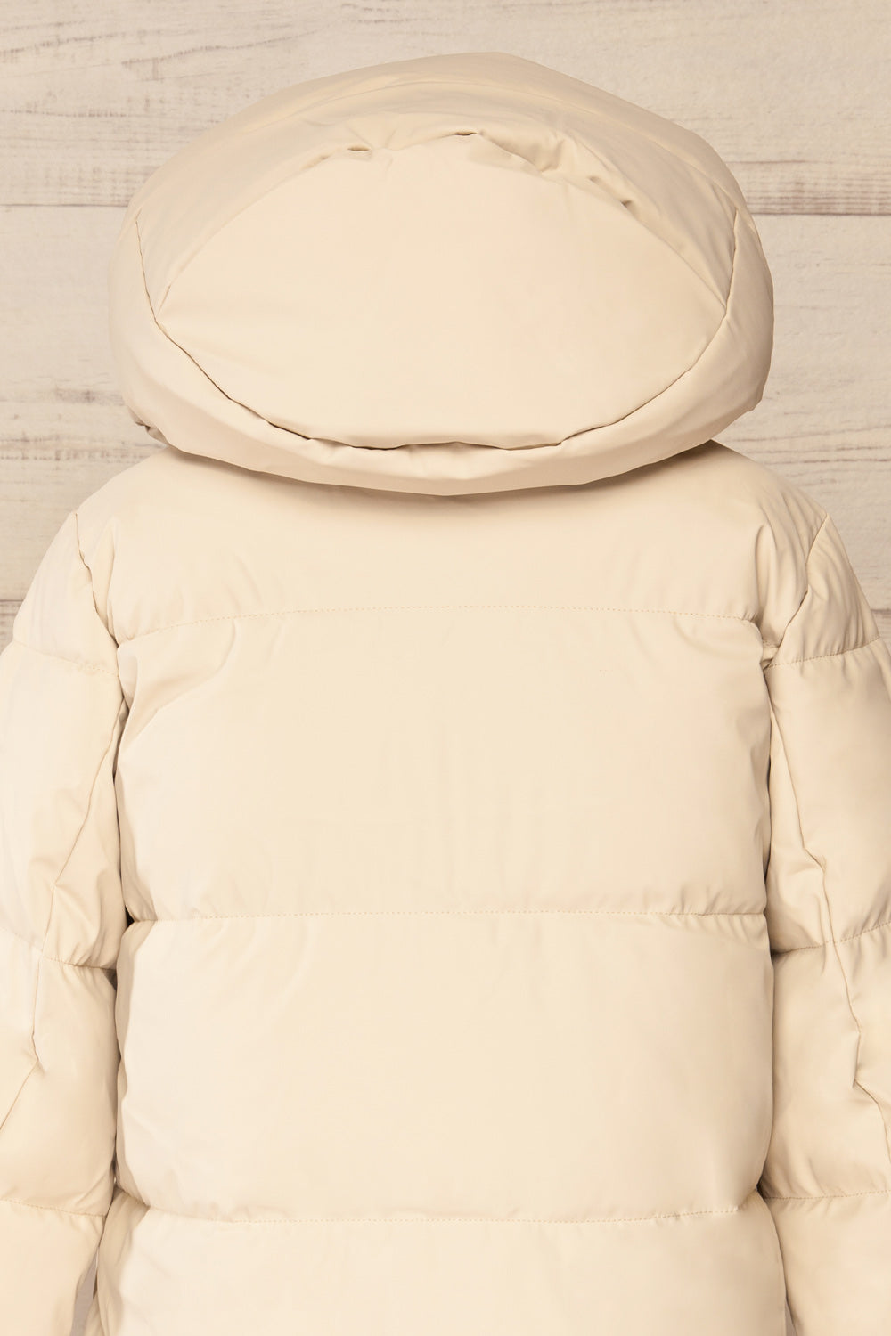 Borough Beige Puffer Coat w/ Front Pockets | La petit garçonne back close-up