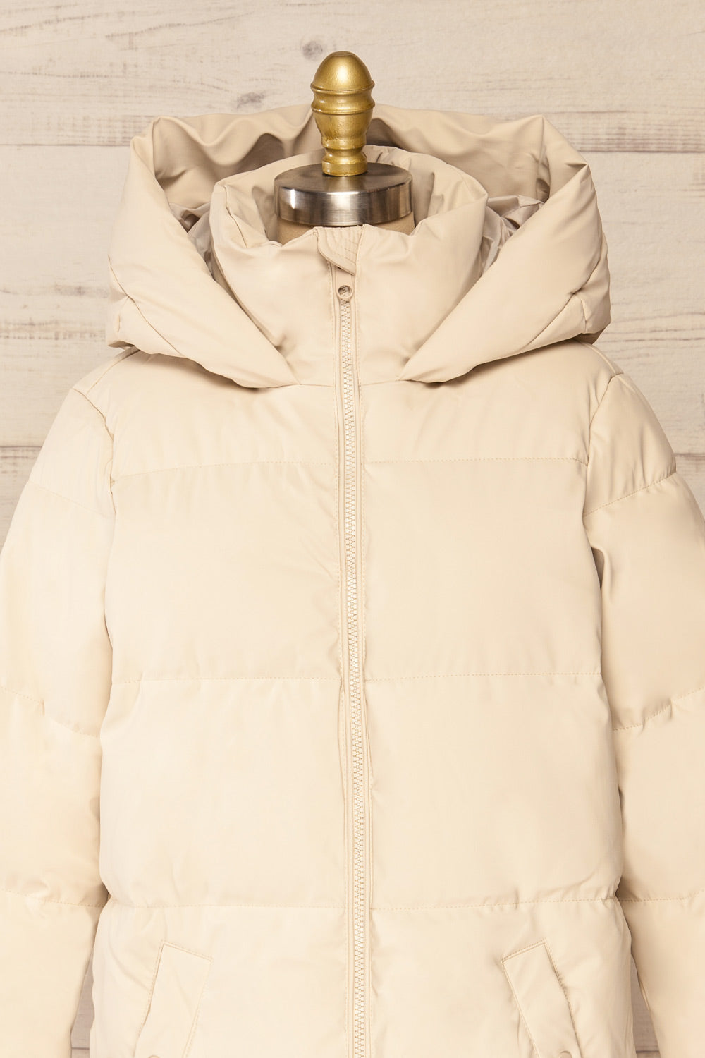 Borough Beige Puffer Coat w/ Front Pockets | La petit garçonne front close-up