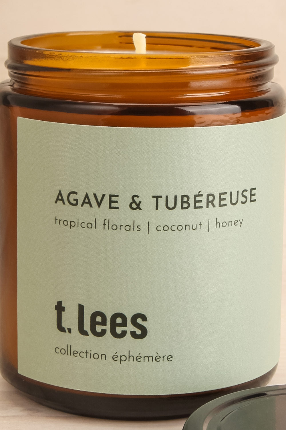 Agave & Tuberose Candle | Maison garçonne open close-up