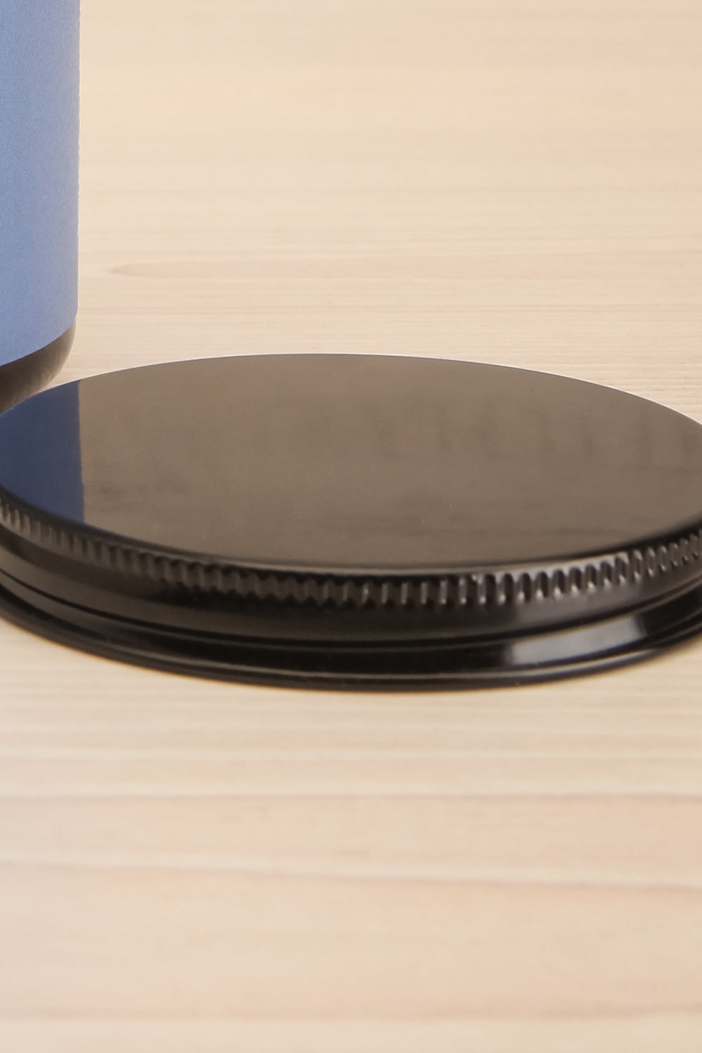 Muguet des Bois Candle | Maison garçonne lid close-up