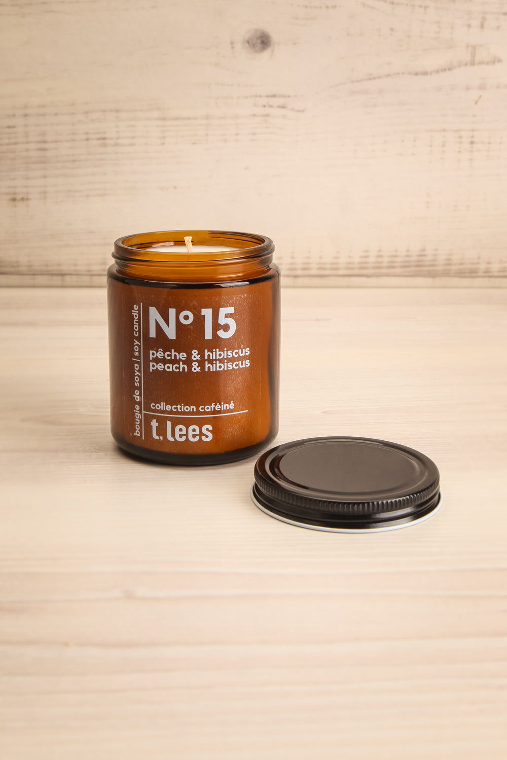 Bougie Pêche et Hibiscus Perfumed Candle | La petite garçonne open