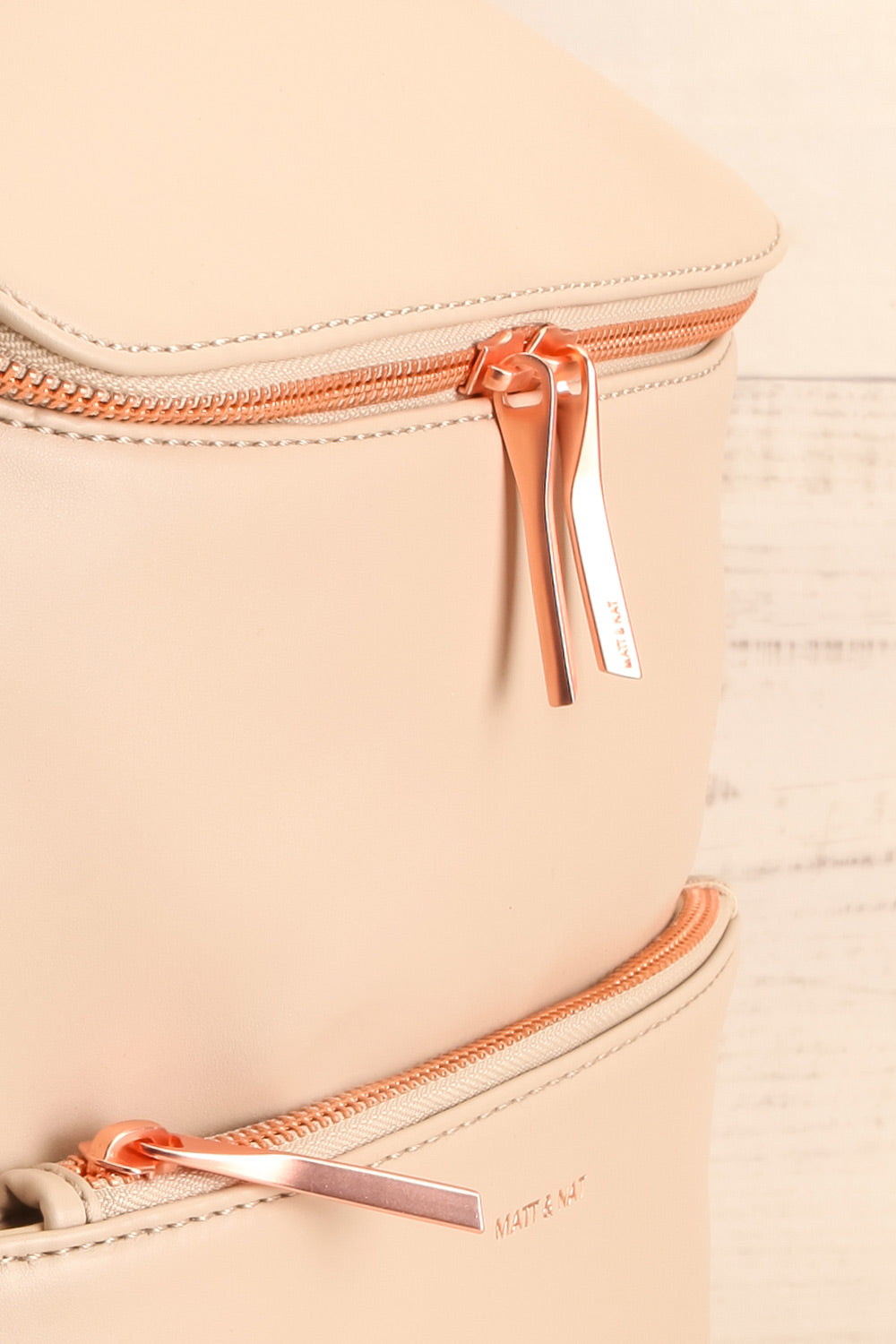 Brava Grey Matt & Nat Backpack | La petite garçonne side close-up