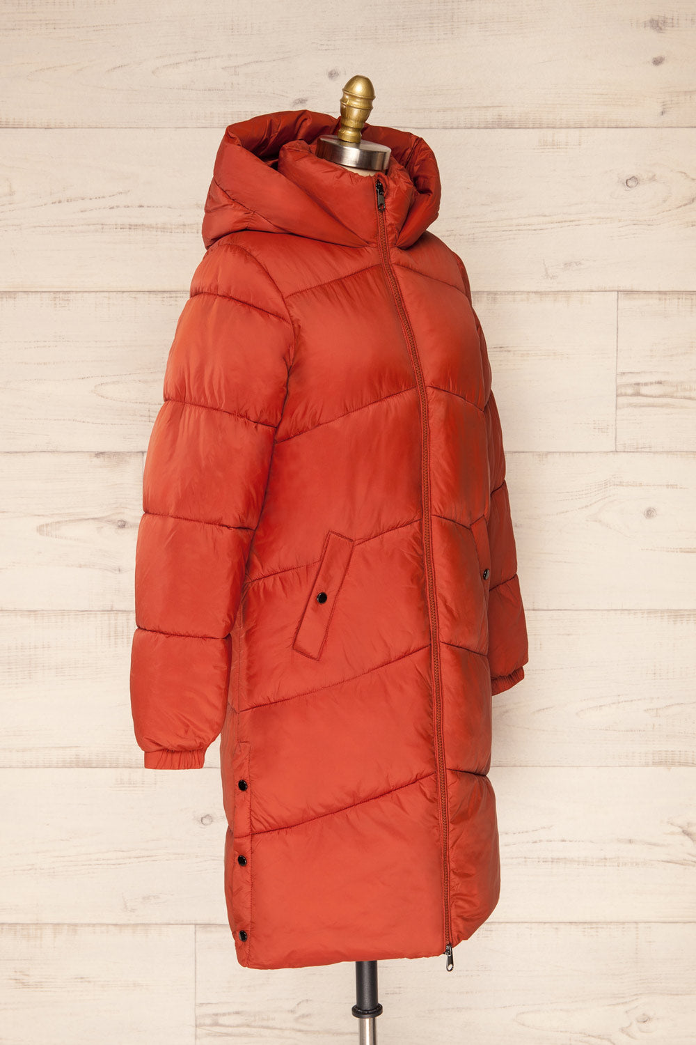 Brisson Rust Hooded Puffer Coat w/ Pockets | La petite garçonne side view