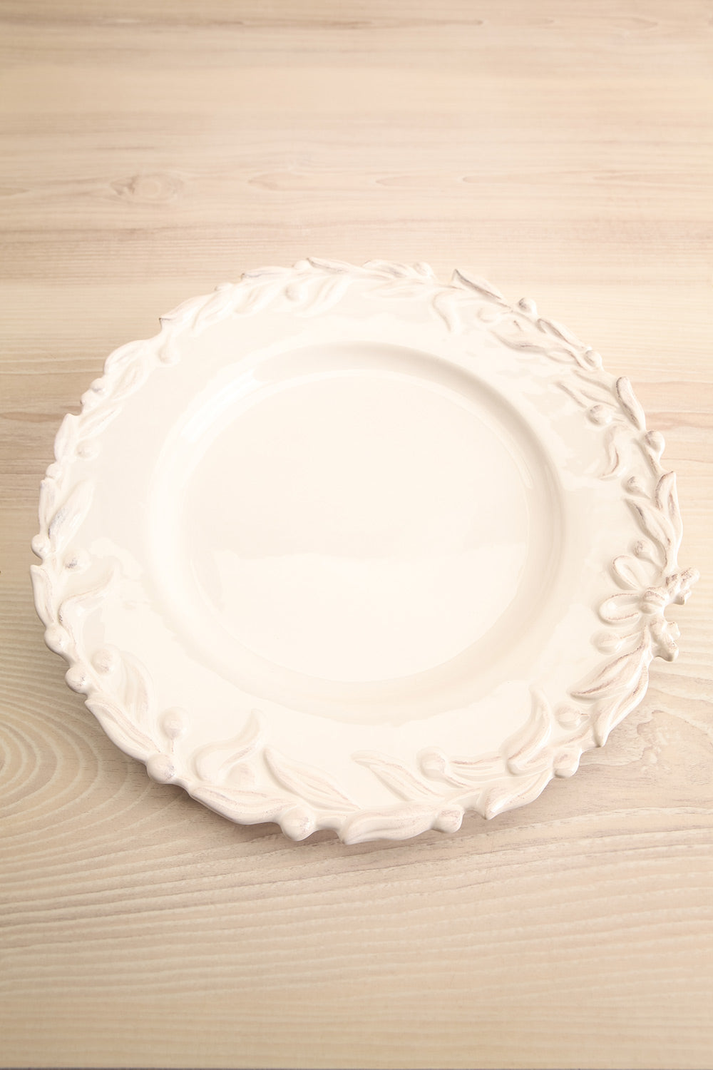 Brugge Festive Plates & Bowl | Blanc | La Petite Garçonne Chpt. 2 big flat
