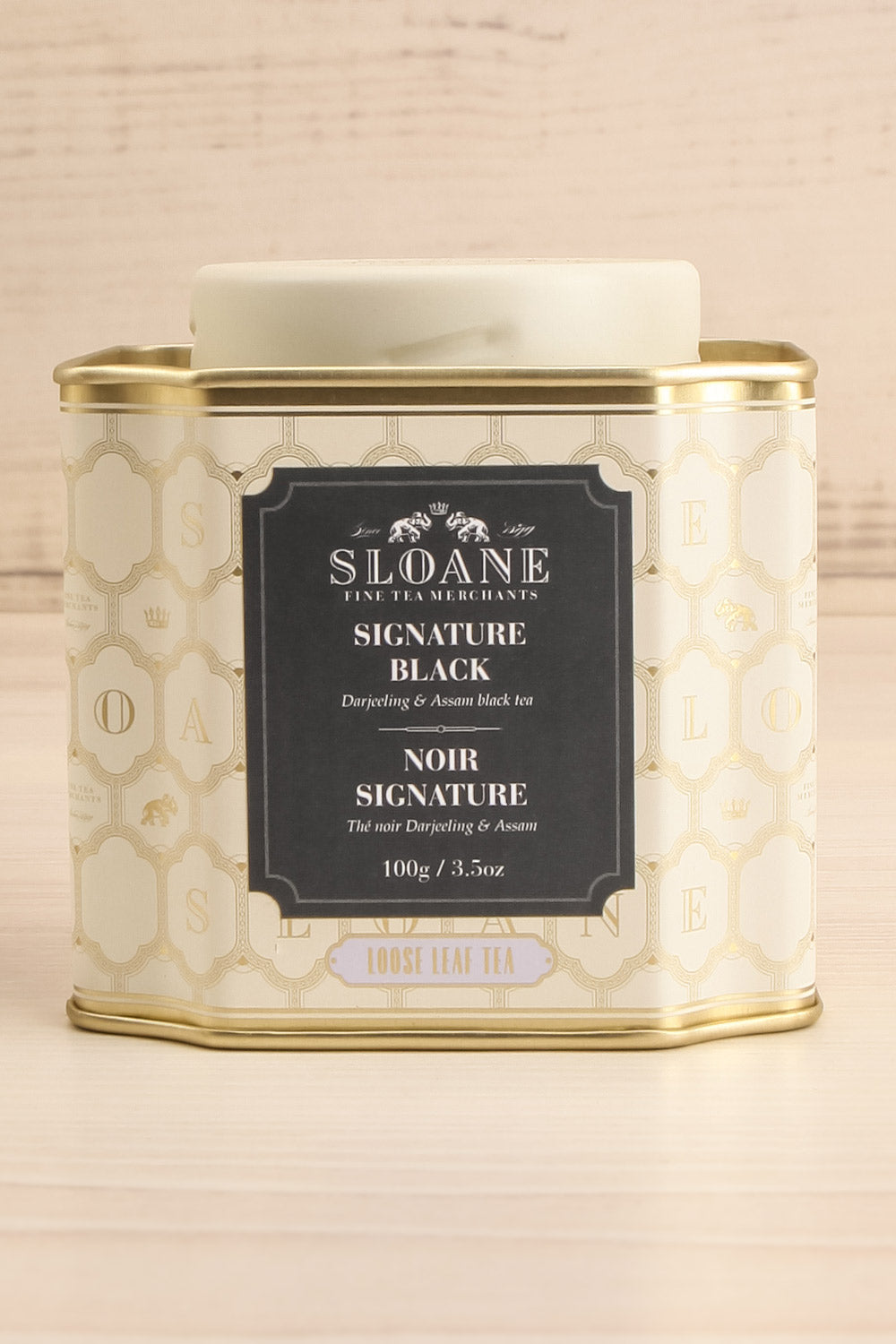 Caddy Signature Black Loose Leaf Tea | La petite garçonne close-up