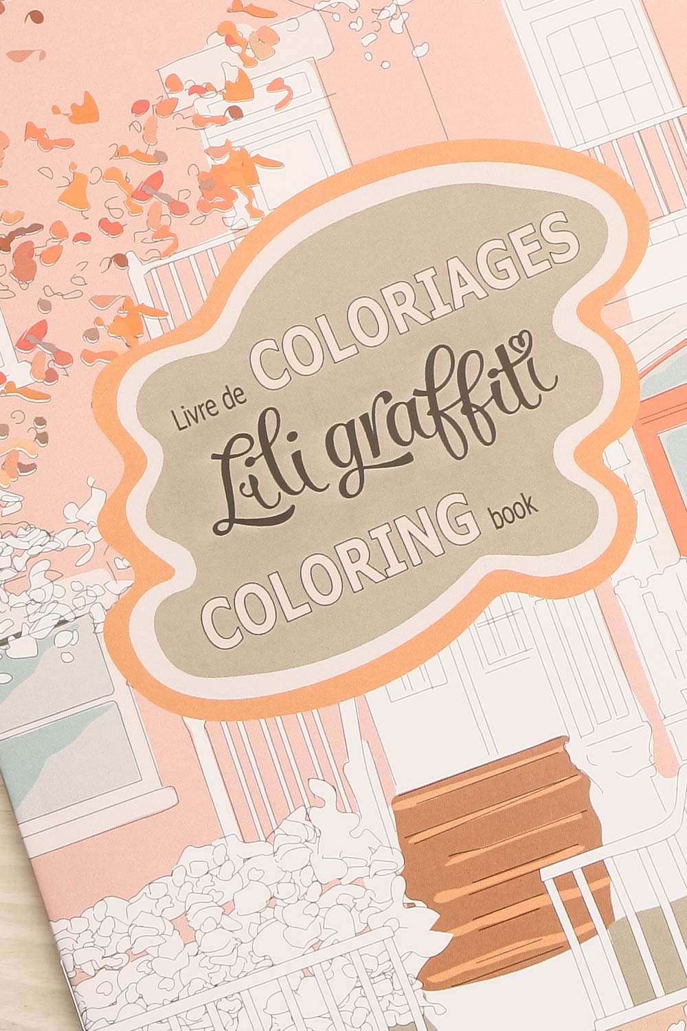 Cahier de Coloriage | Maison garçonne close-up