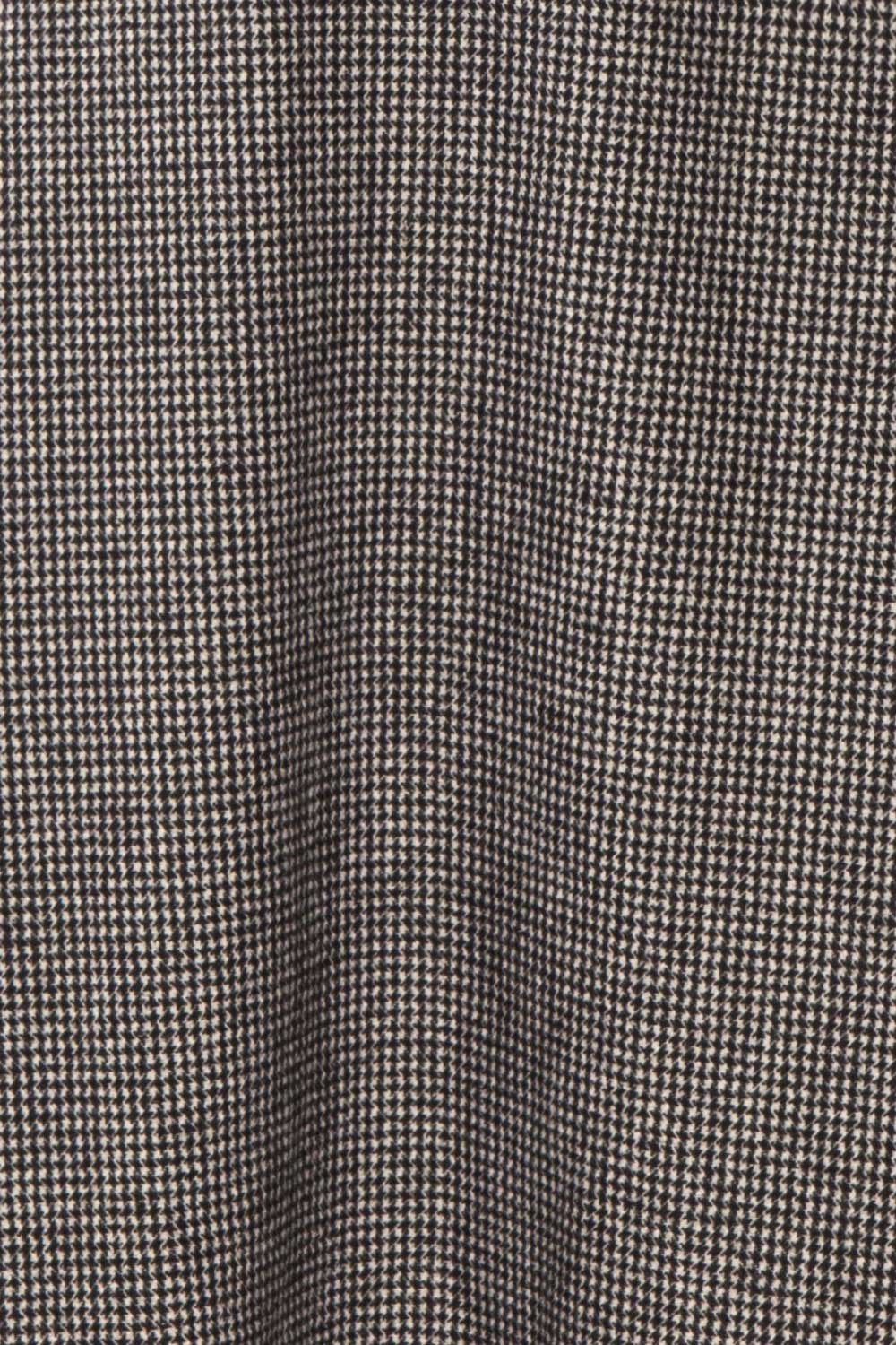 Calissa Black & White Houndstooth A-Line Midi Skirt | FABRIC DETAIL | Boutique 1861