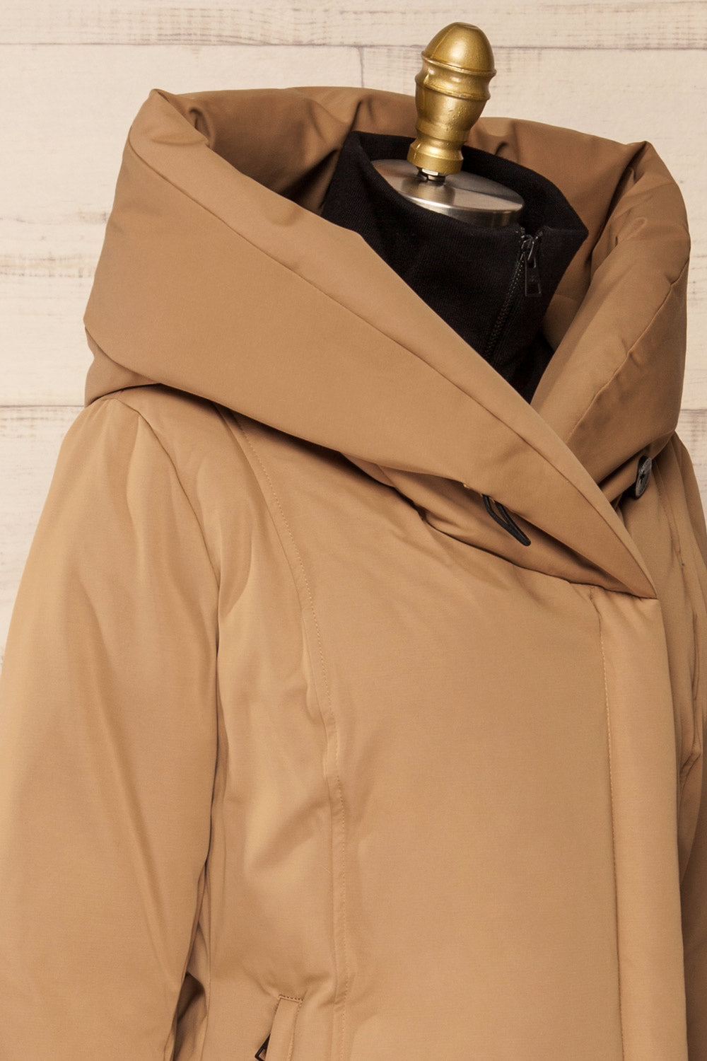 Camelia Beige Quilted Soia&Kyo Parka with Hood | La Petite Garçonne side close-up