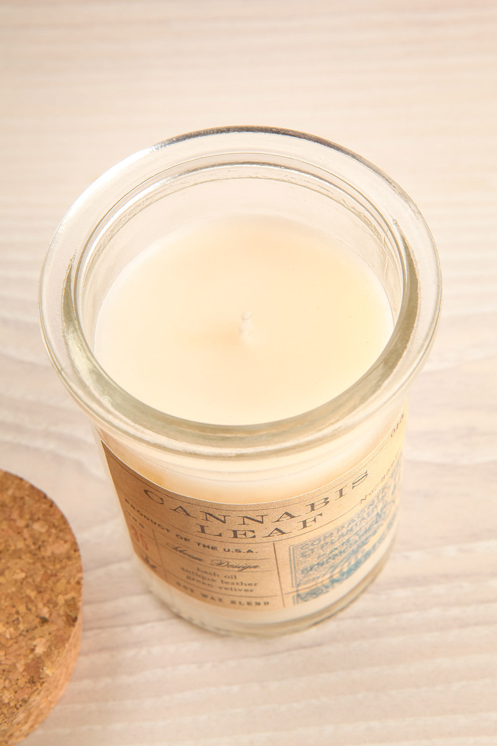 Cannabis Leaf Cork Candle | La Petite Garçonne Chpt. 2 3