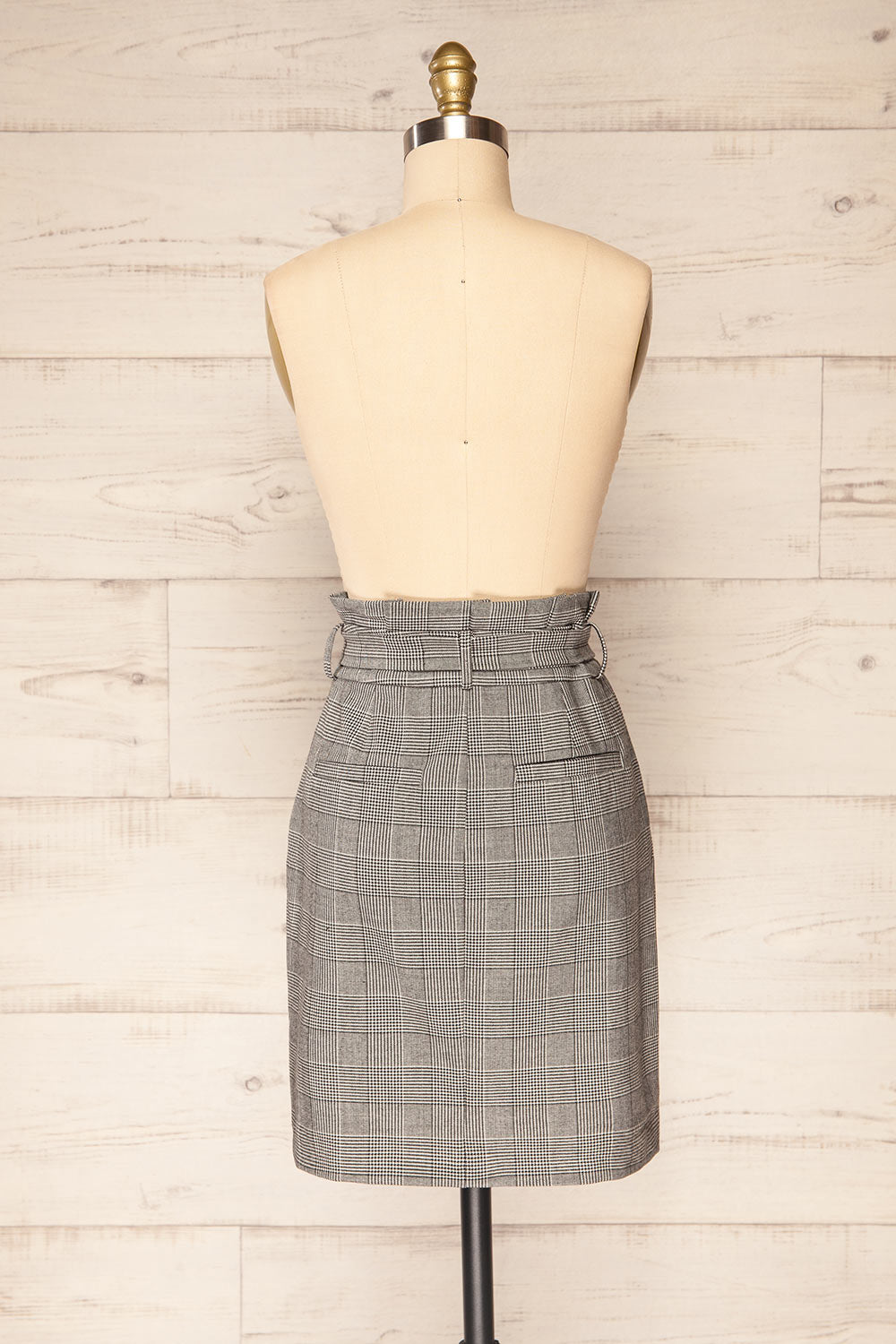 Cantagallo Grey Belted High-Waisted Plaid Skirt | La petite garçonne back view